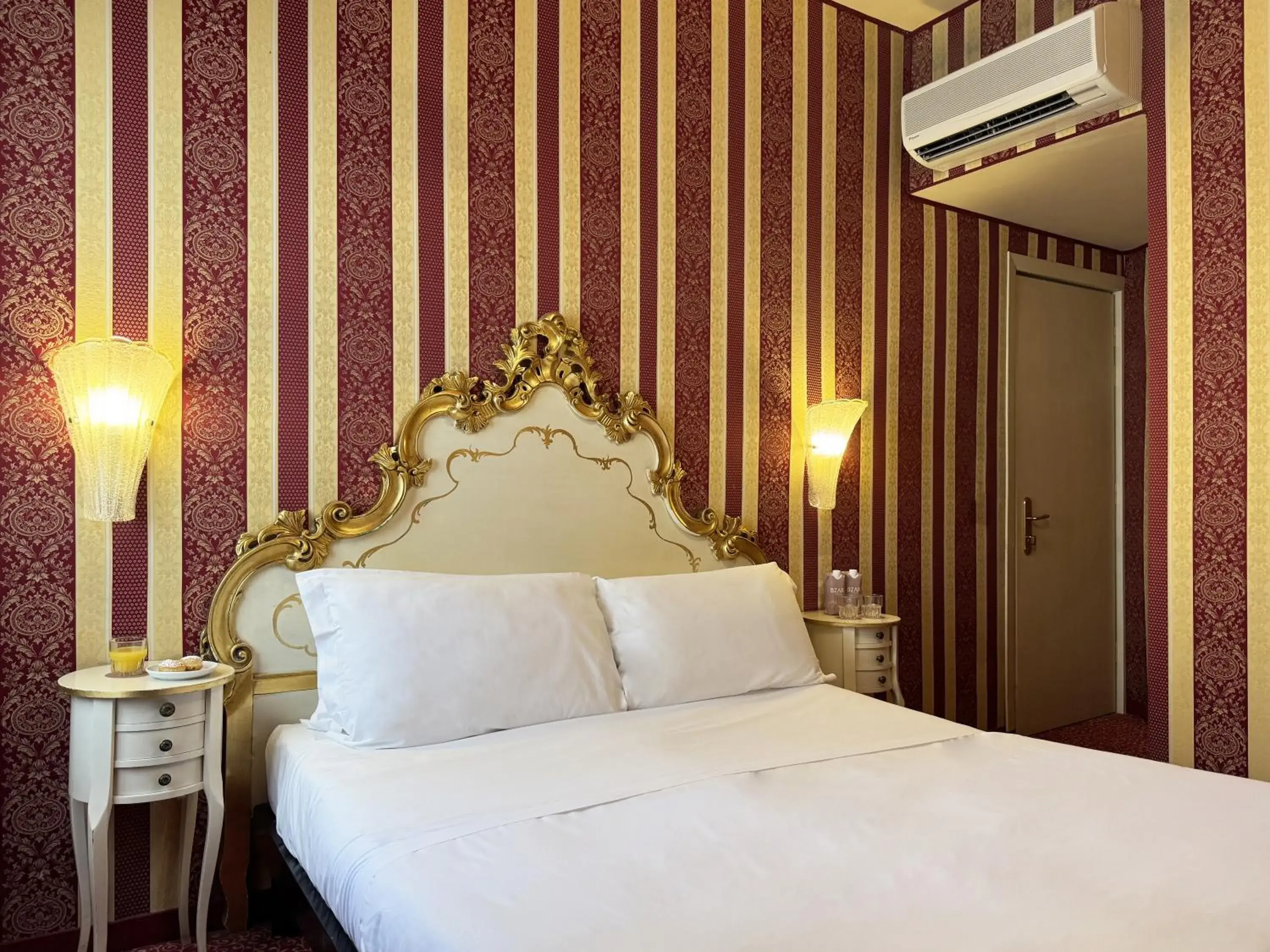 Bed in Hotel Alcyone Bed in Hotel Alcyone