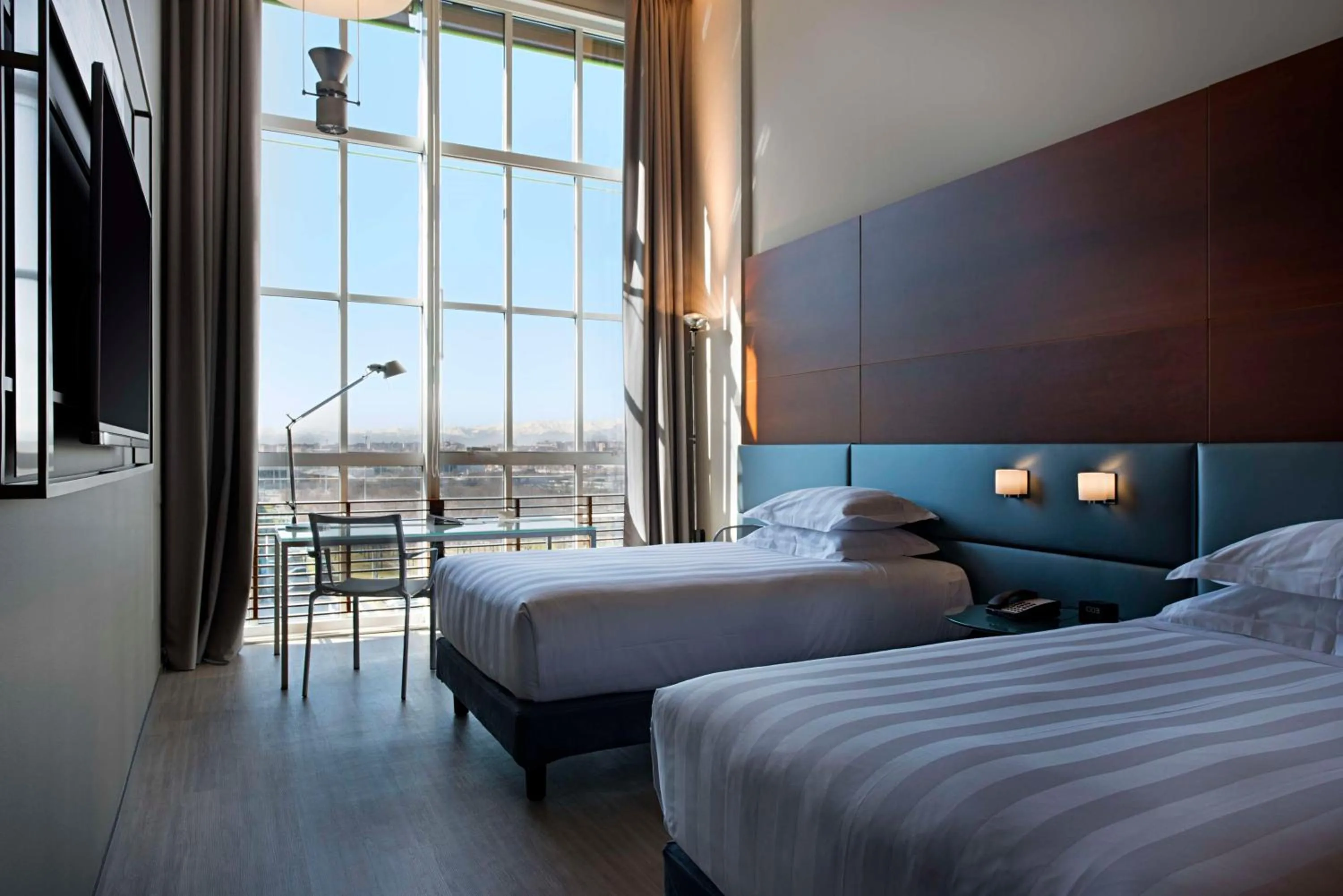 Bed in DoubleTree by Hilton Turin Lingotto