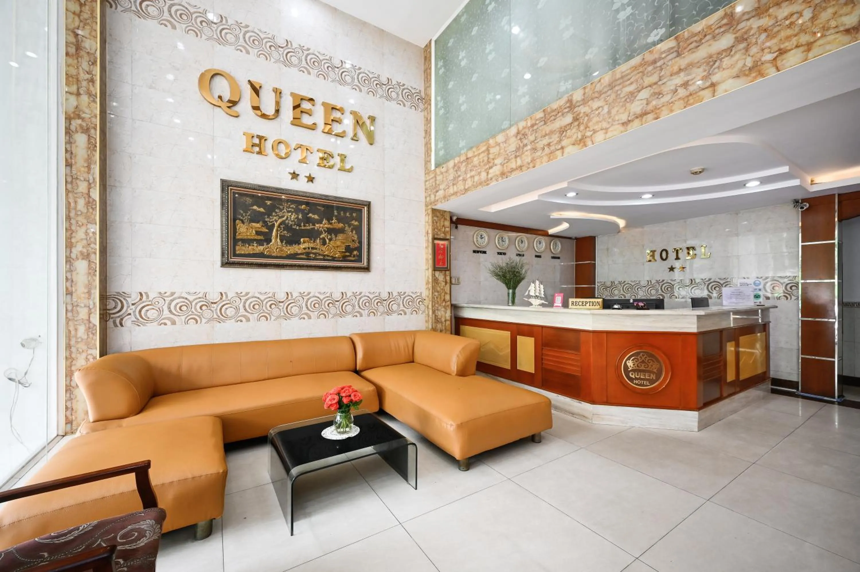 Lobby or reception in Queen Hotel Saigon Airport