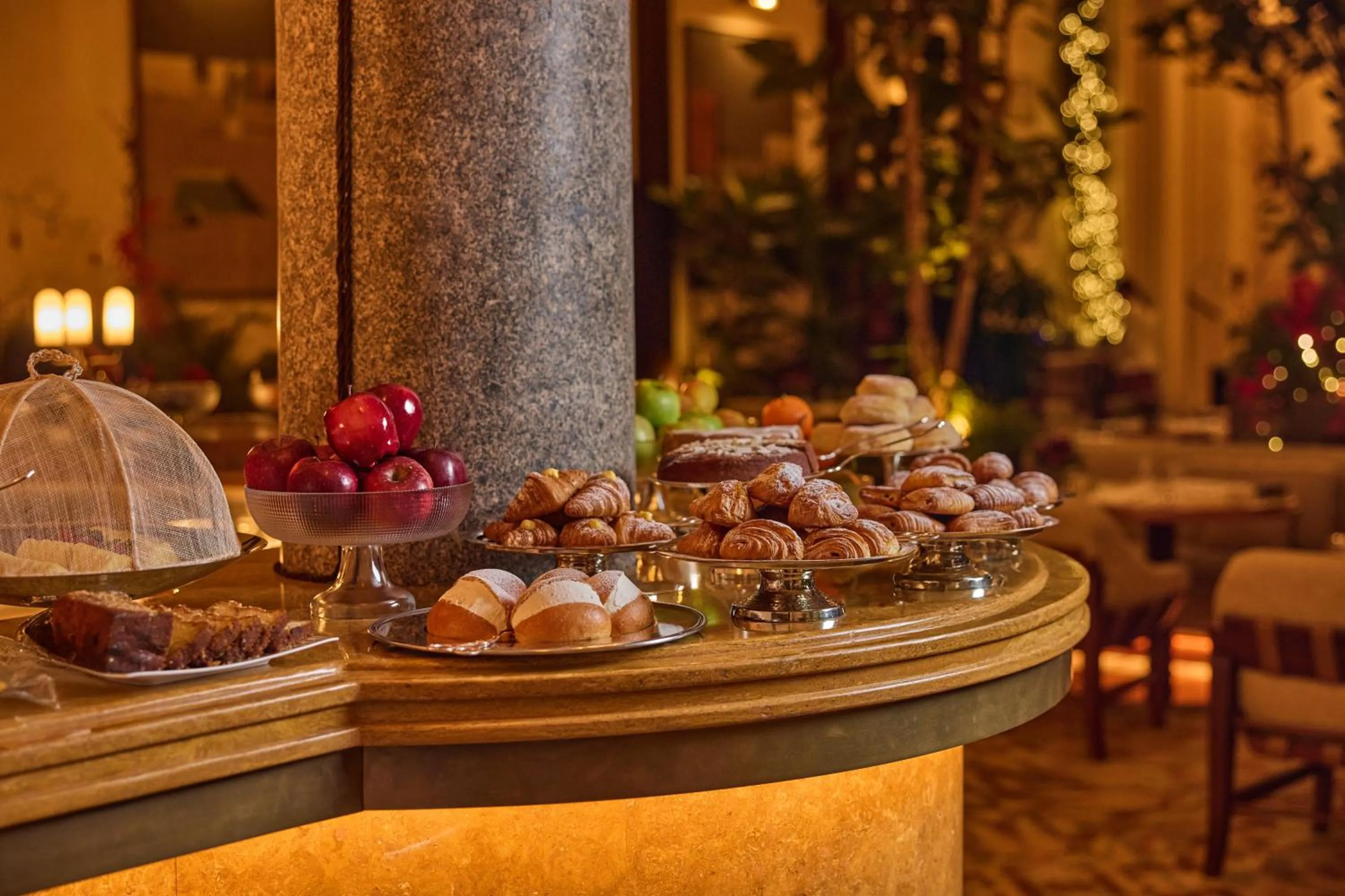 Breakfast in Orient Express La Minerva