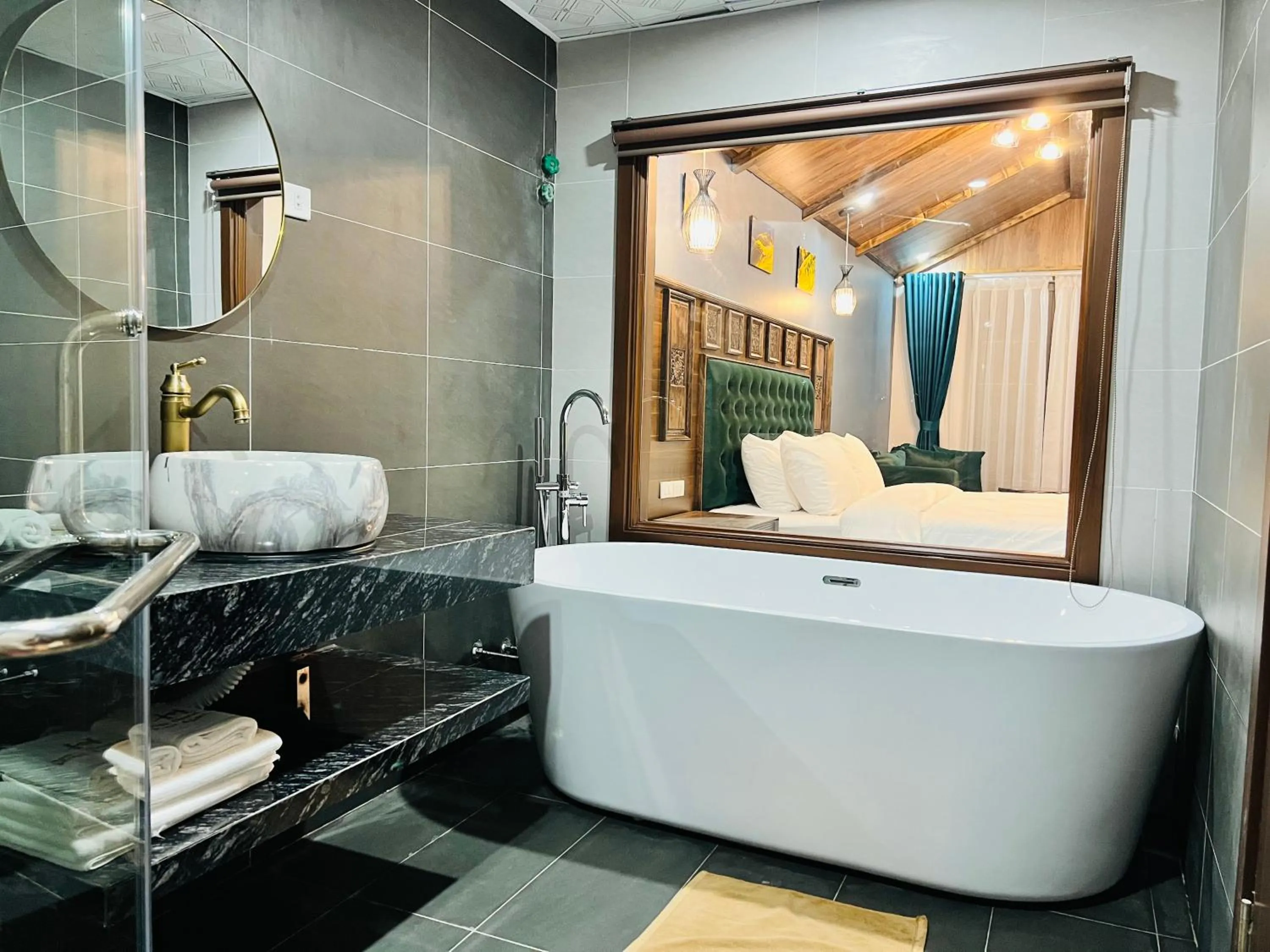 Bathroom in Sapa Grand Hills Hotel Apartments