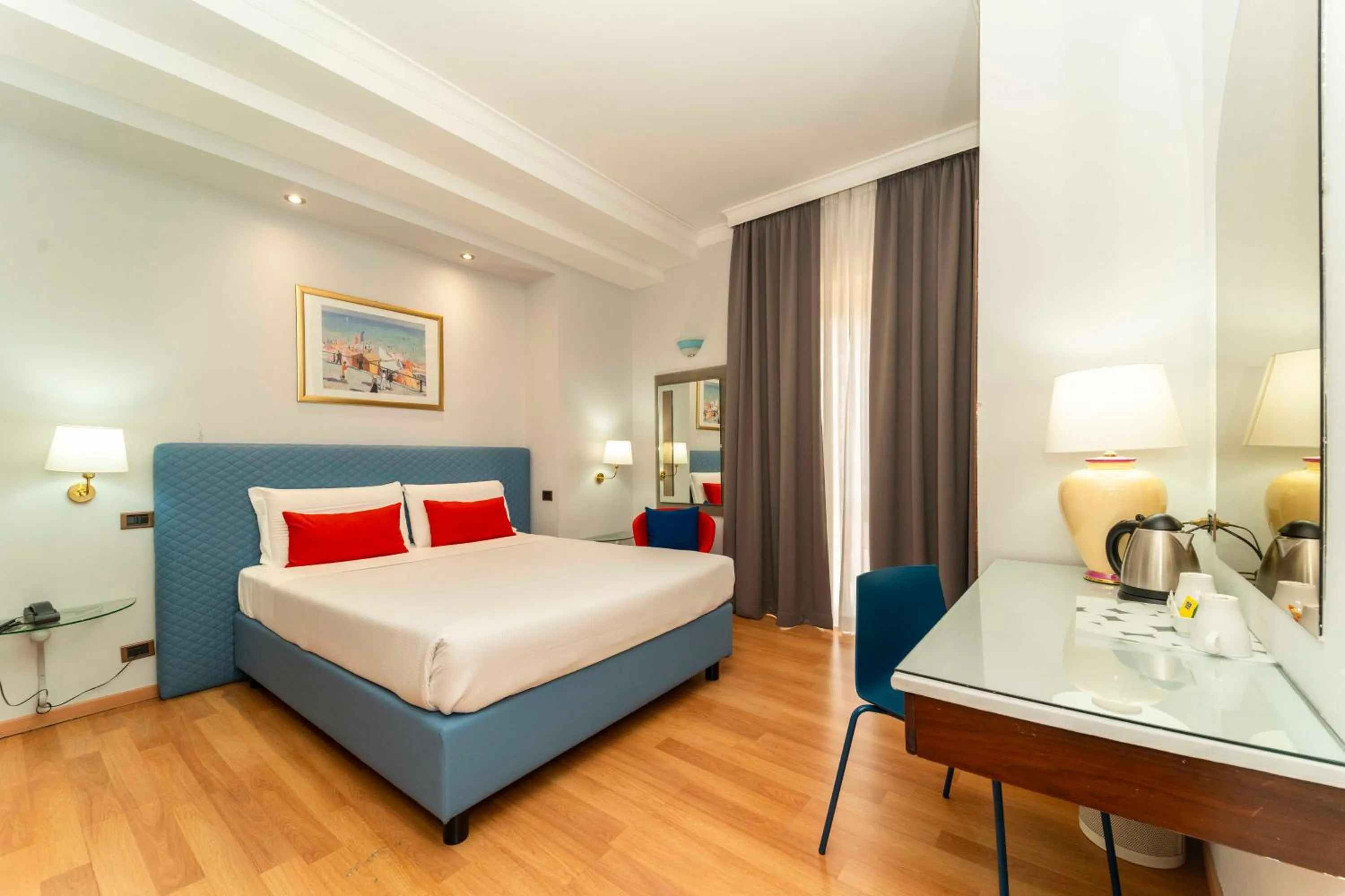 Bedroom, Bed in Hotel Royal Torino Centro Congressi