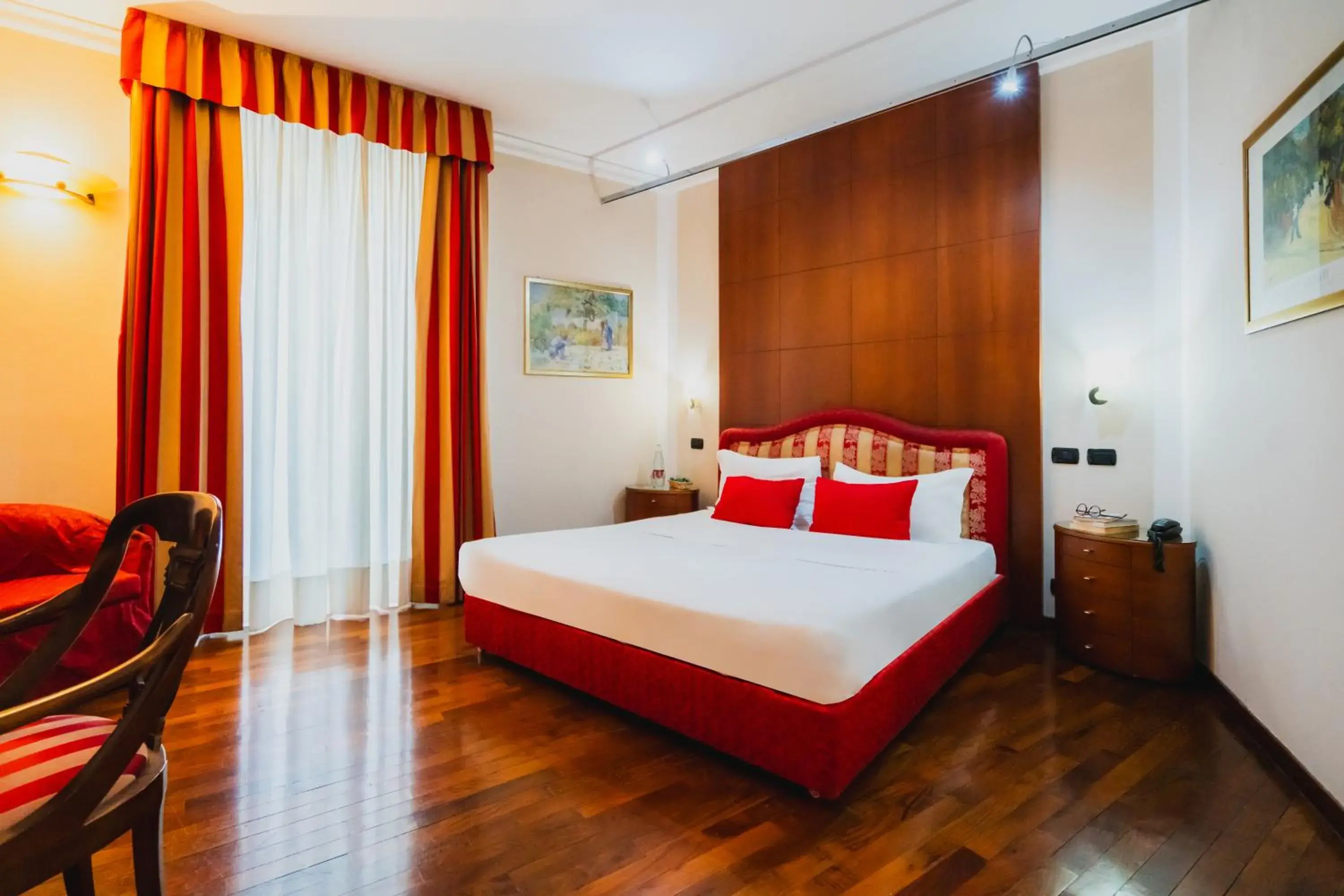 Bedroom, Bed in Hotel Royal Torino Centro Congressi Bedroom, Bed in Hotel Royal Torino Centro Congressi