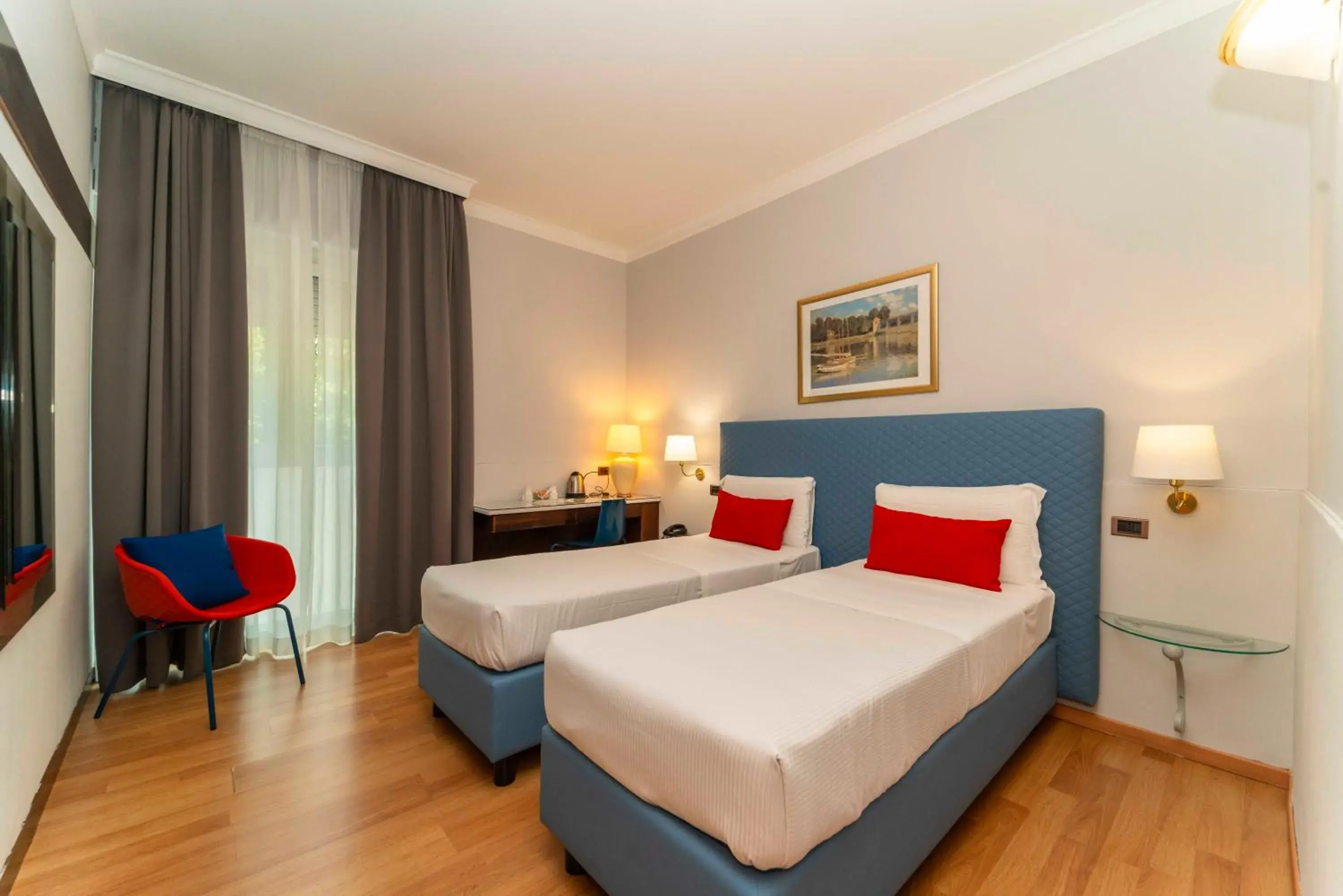 Bedroom, Bed in Hotel Royal Torino Centro Congressi Bedroom, Bed in Hotel Royal Torino Centro Congressi