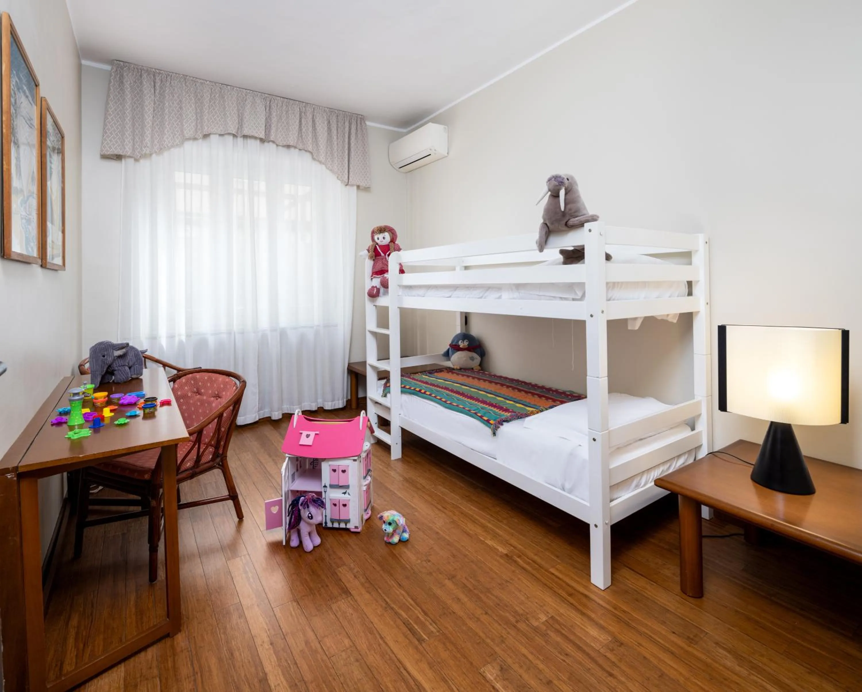 View (from property/room), Bed in Best Western Hotel Crimea