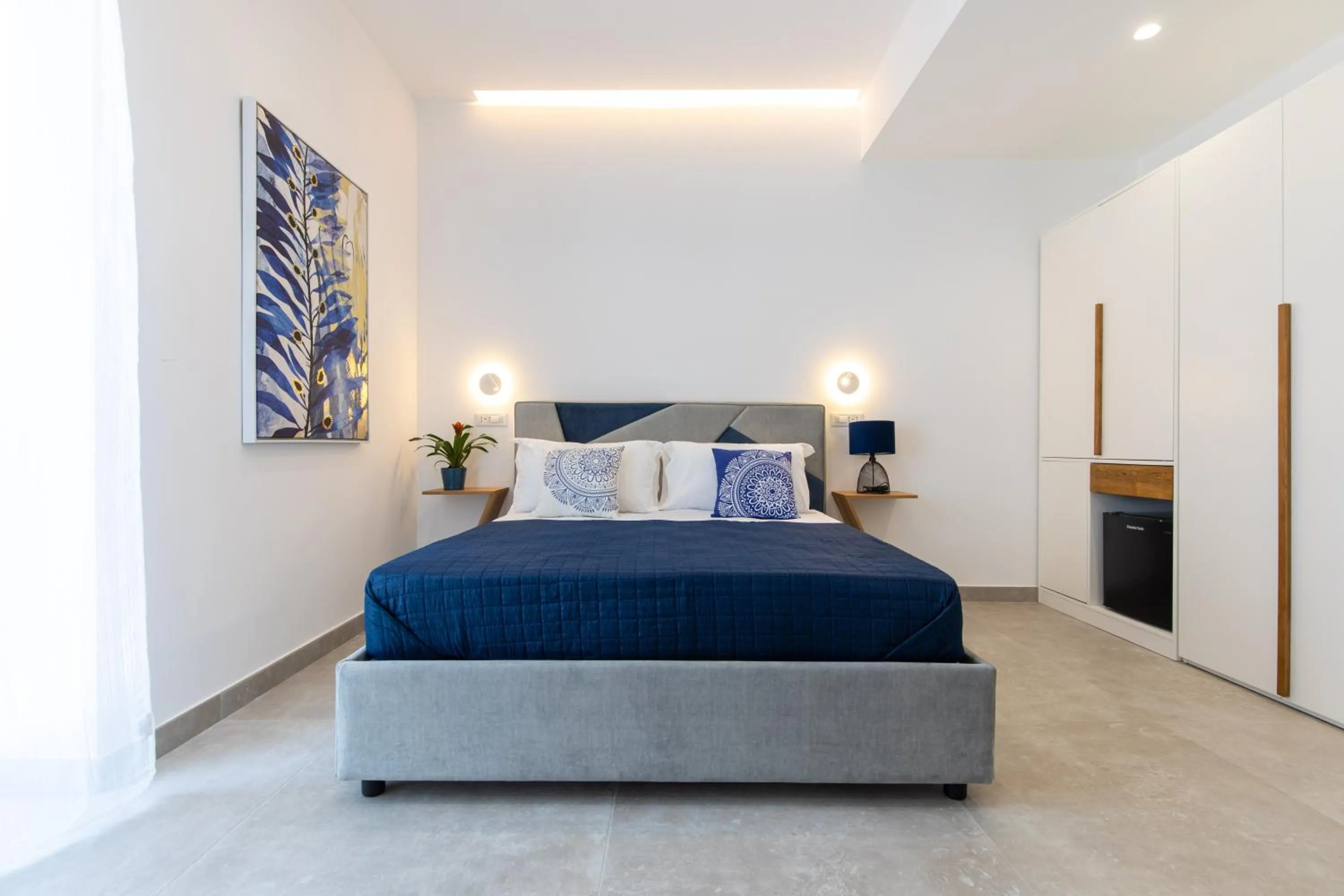 Bed in Baia Flegrea Meublè