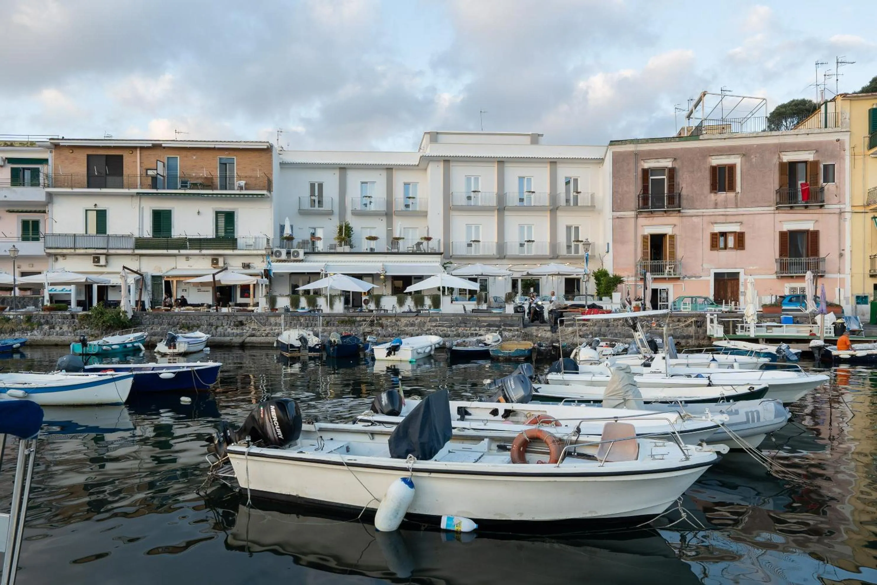 Balcony/Terrace in Baia Flegrea Meublè