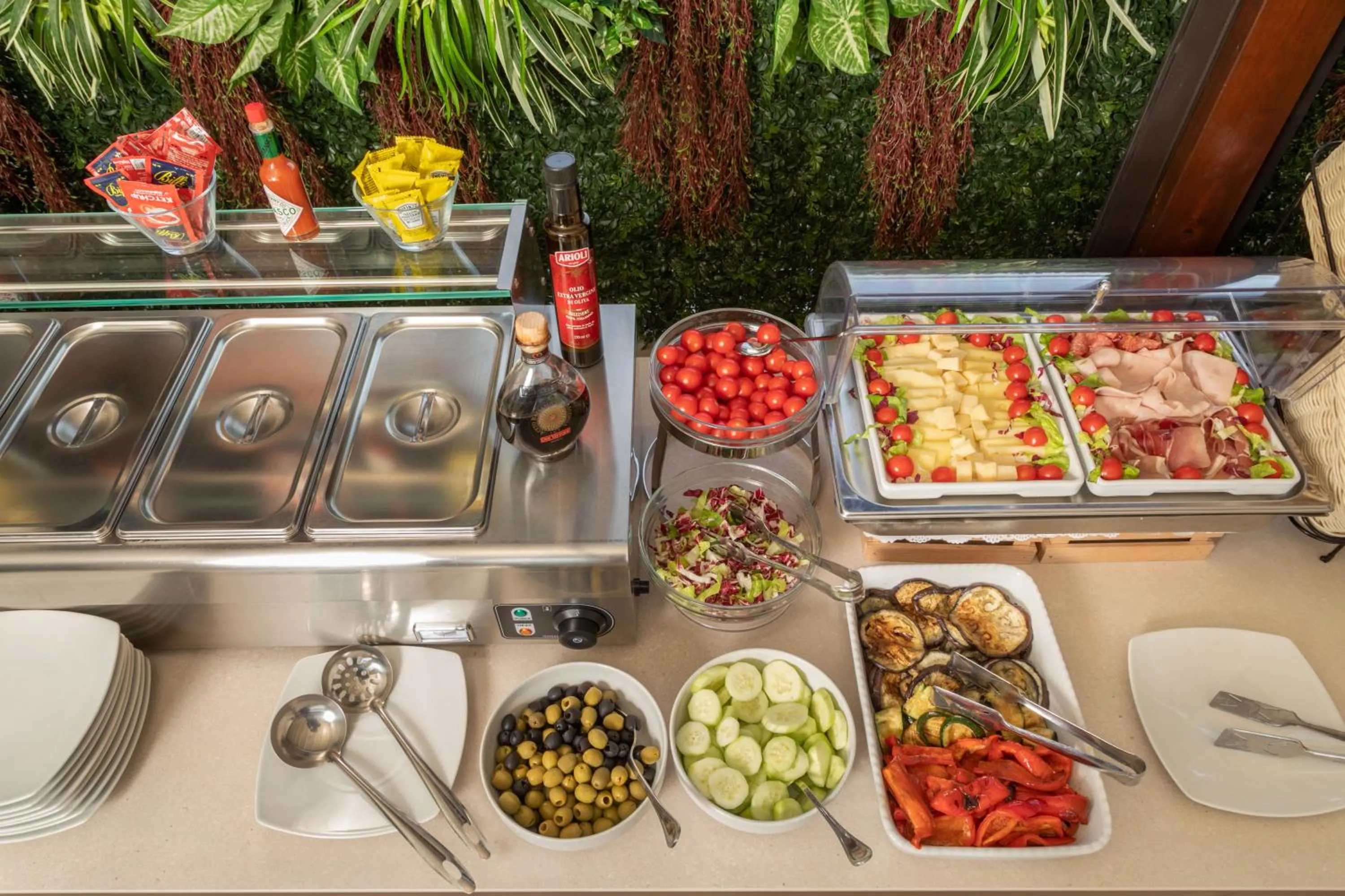 Breakfast in Cosmopolita Hotel Rome, Tapestry Collection by Hilton