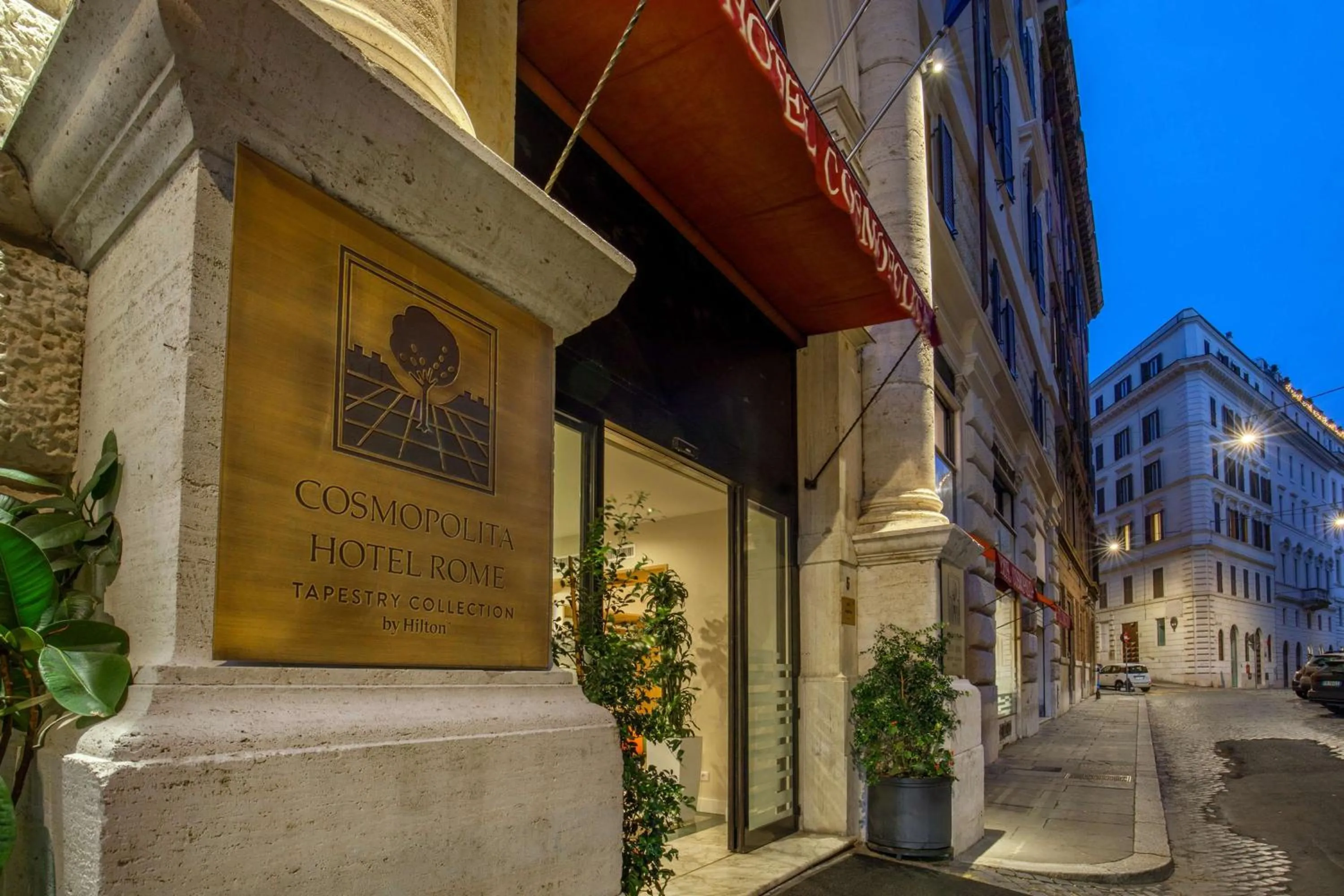 Property building in Cosmopolita Hotel Rome, Tapestry Collection by Hilton