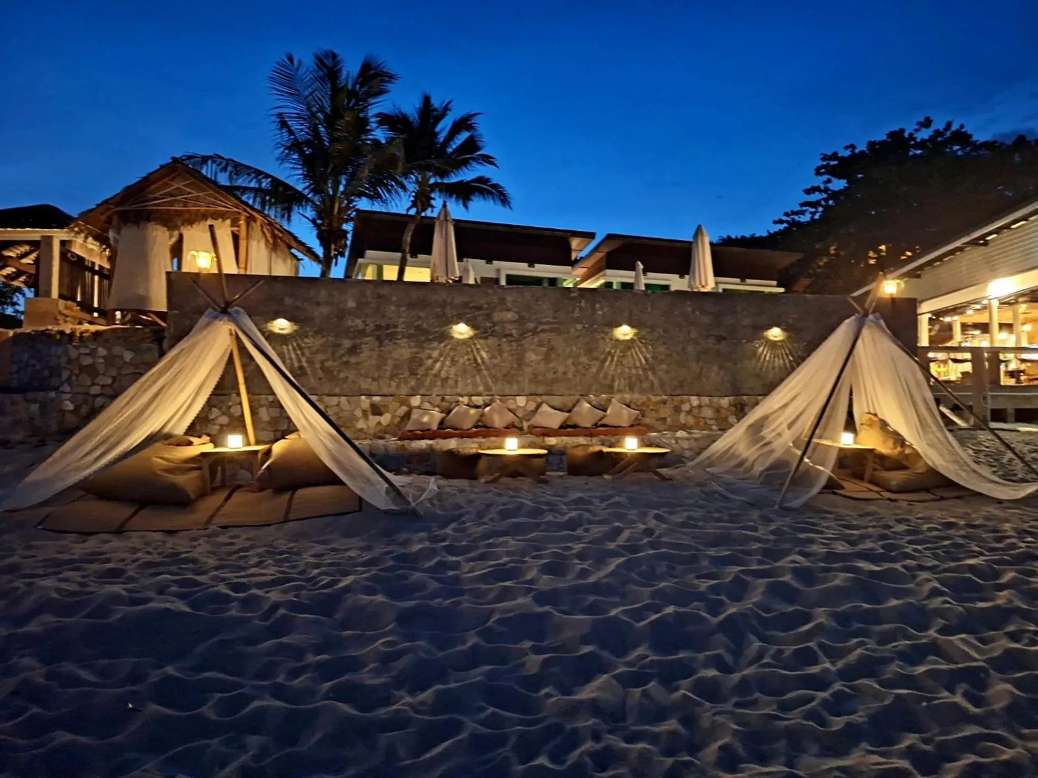 Beach in 4U Resort Samui