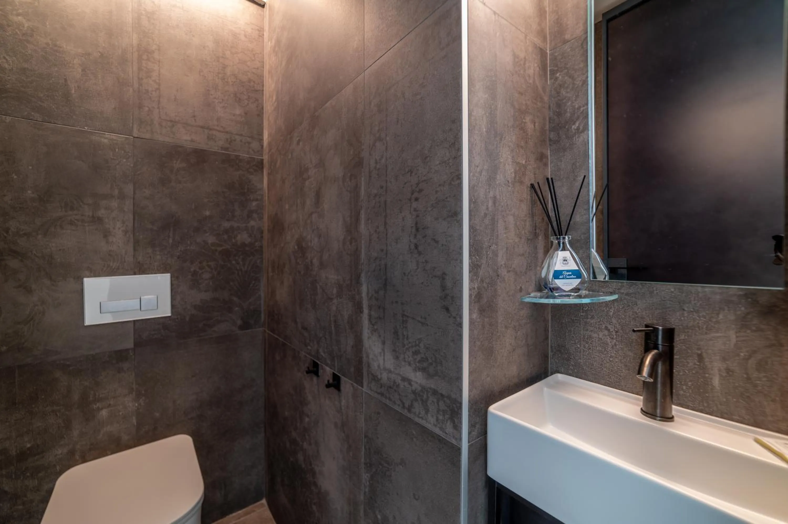 Toilet in Via Roma 33 Tuscany Boutique Hotel & Spa - Adults Only