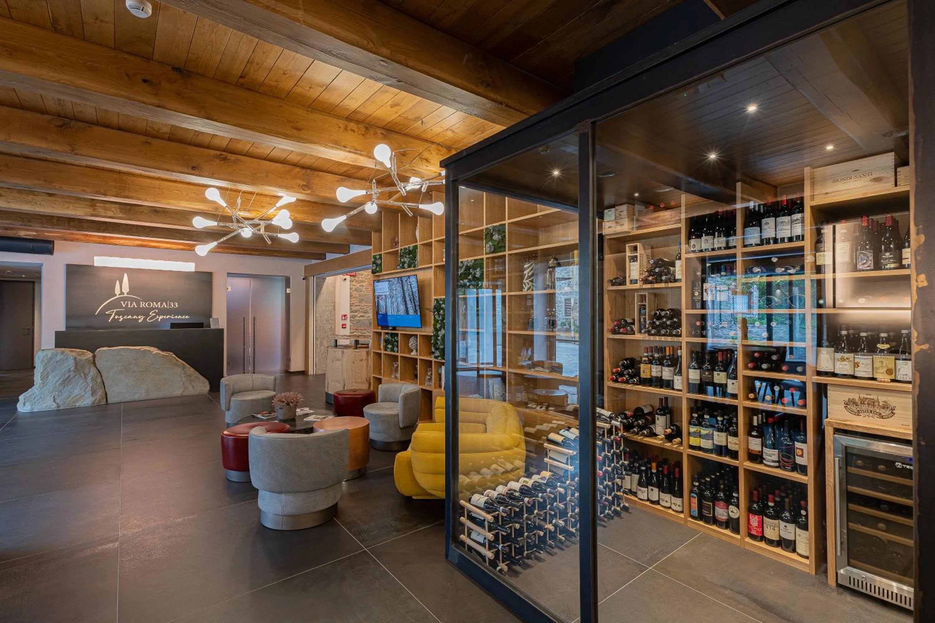 Lobby or reception in Via Roma 33 Tuscany Boutique Hotel & Spa - Adults Only