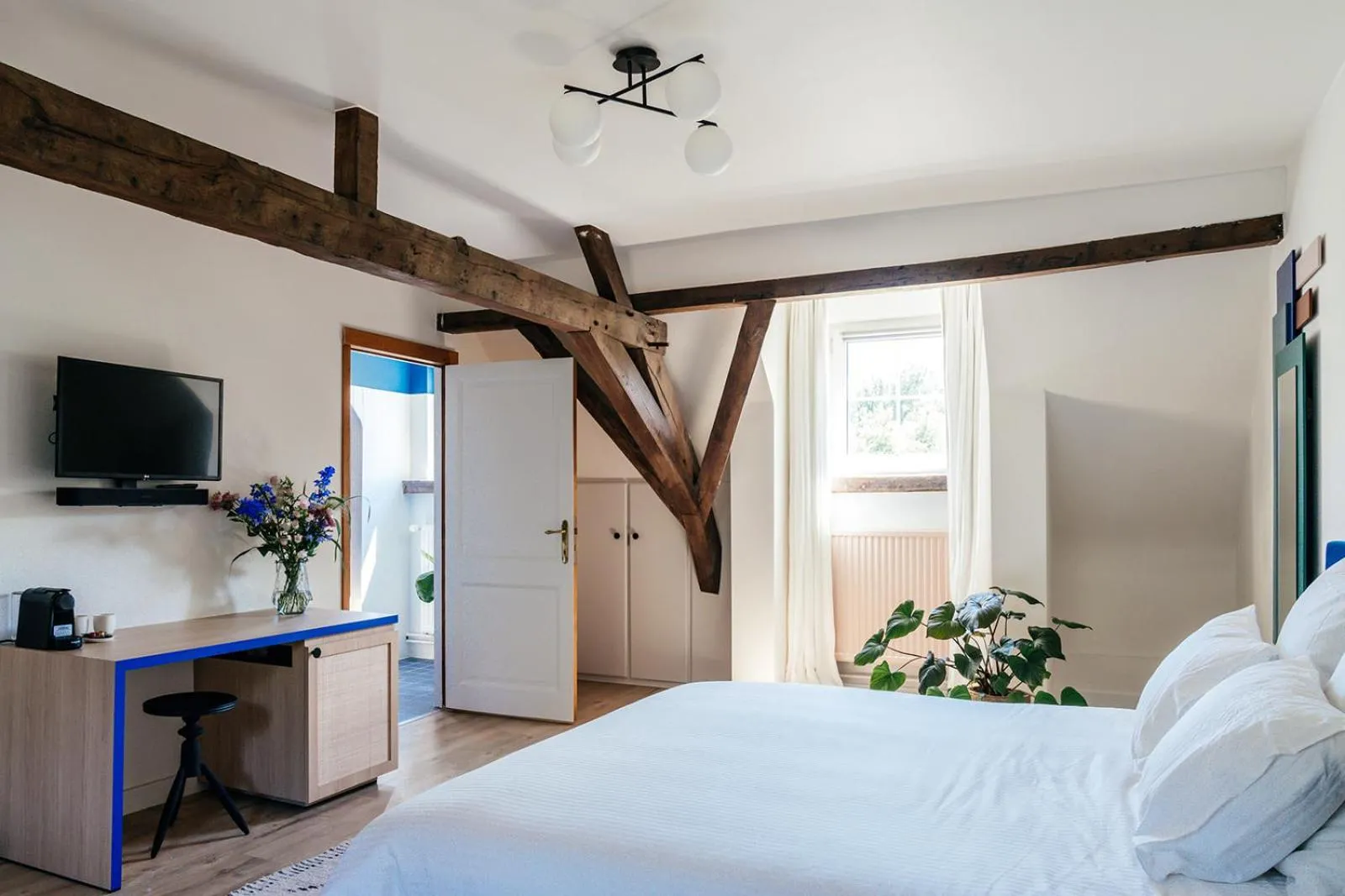 Bed in Villa Parkbos