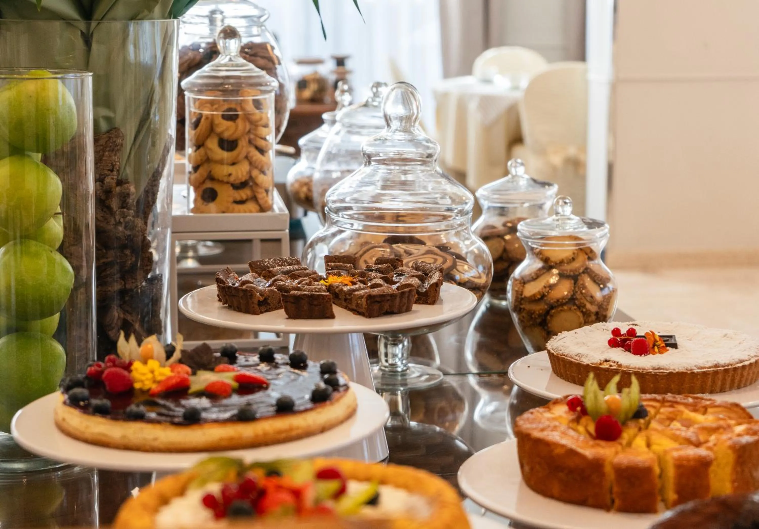 Breakfast in Hotel Biancamano