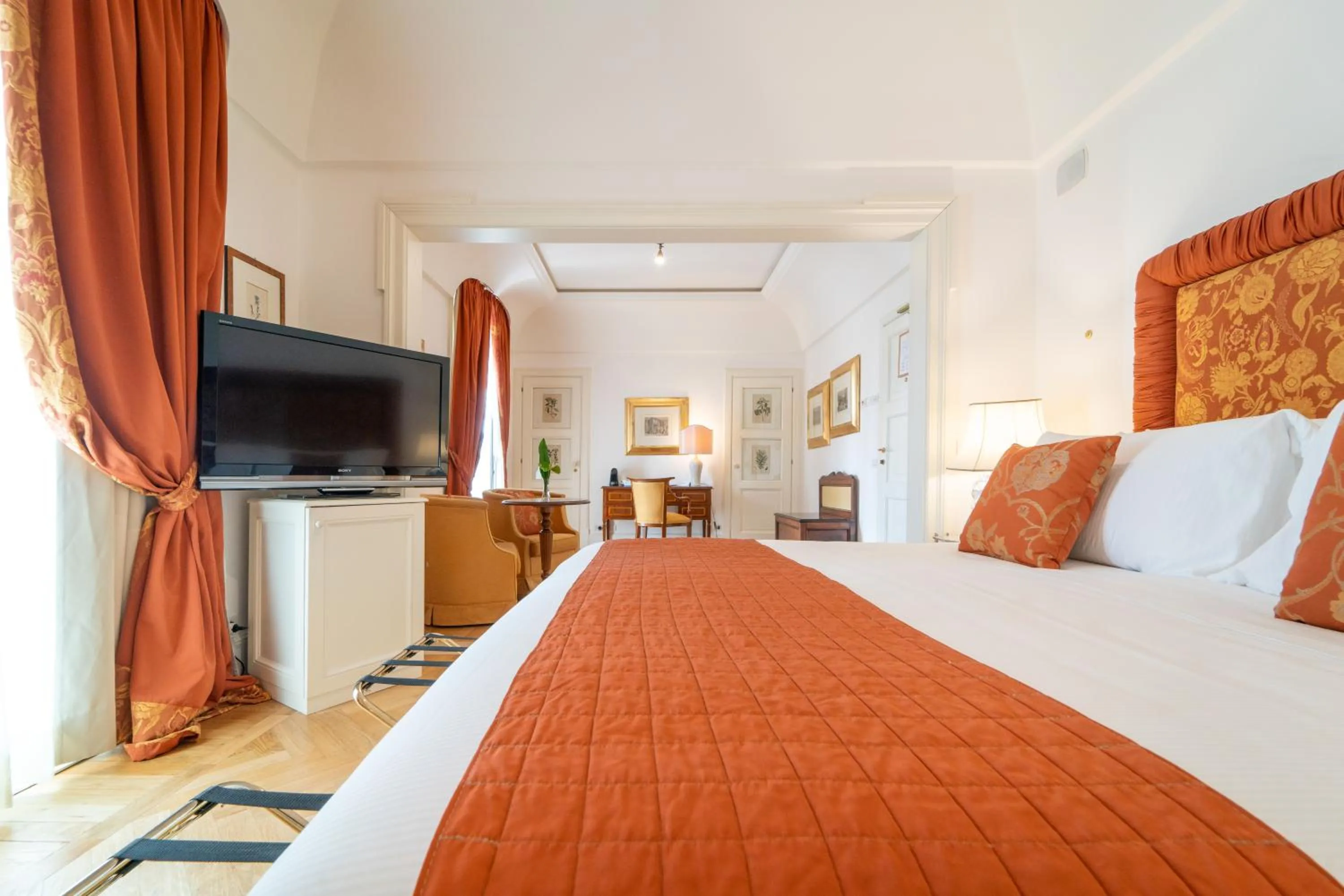 Photo of the whole room in Relais Villa San Martino