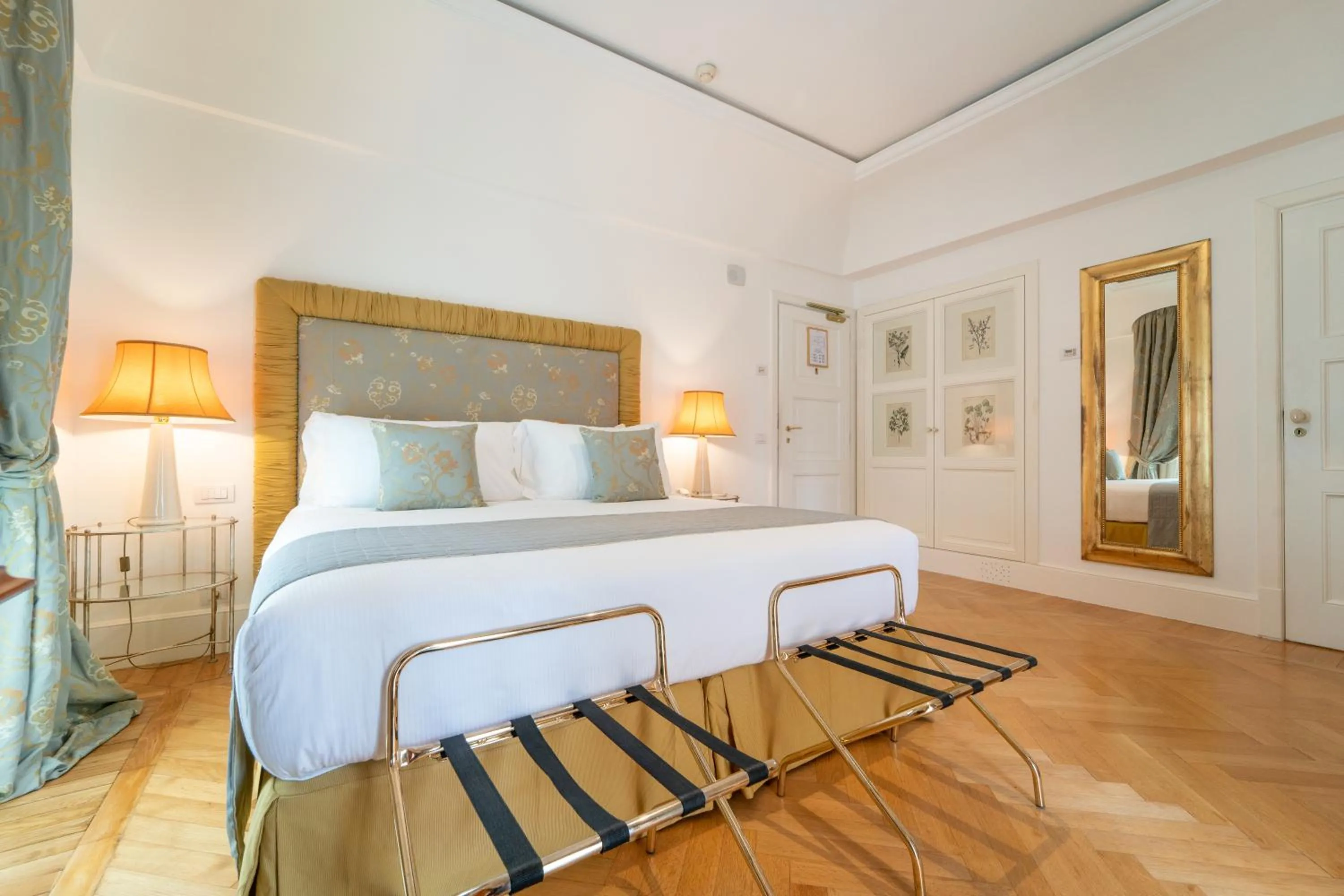 Photo of the whole room in Relais Villa San Martino