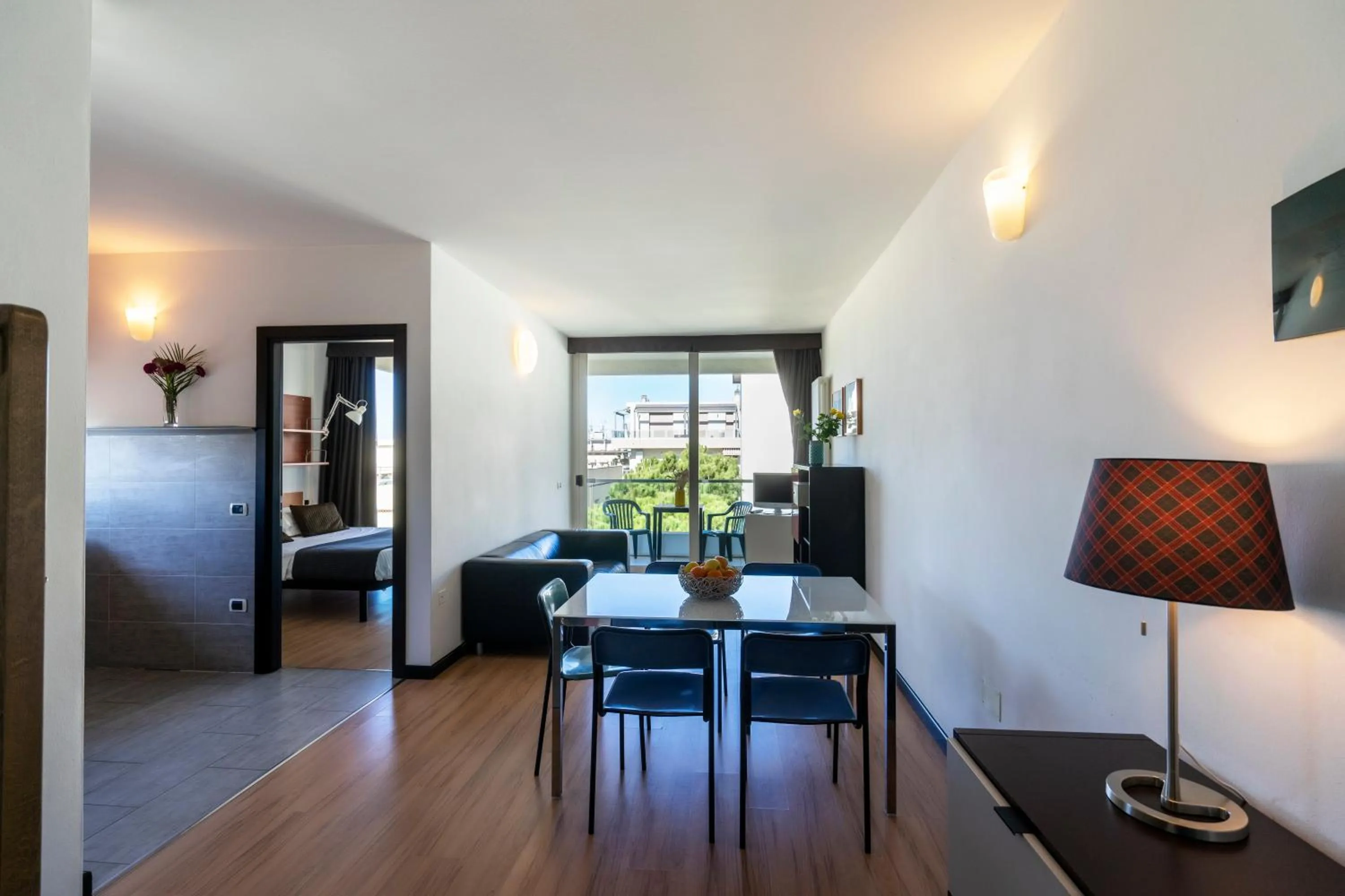 Shower, Bed in Hotel Cristallo