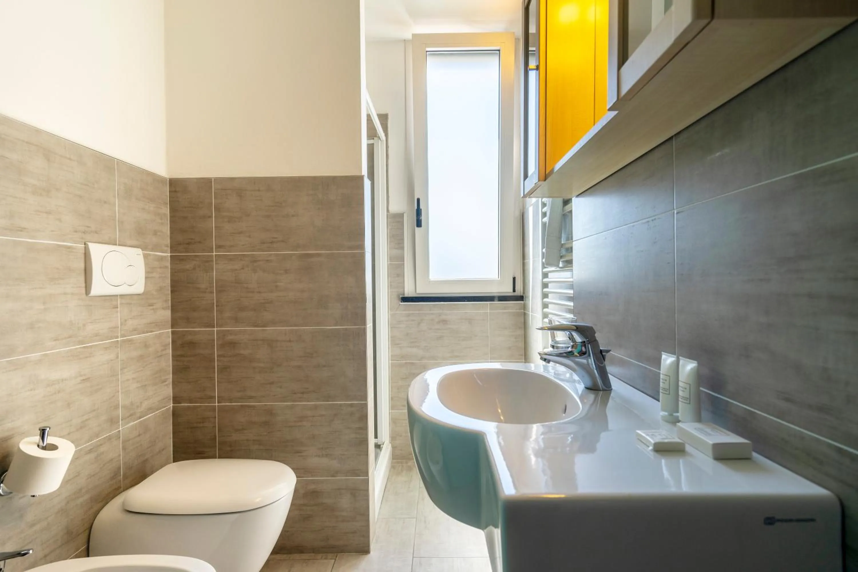 Shower in Hotel Cristallo