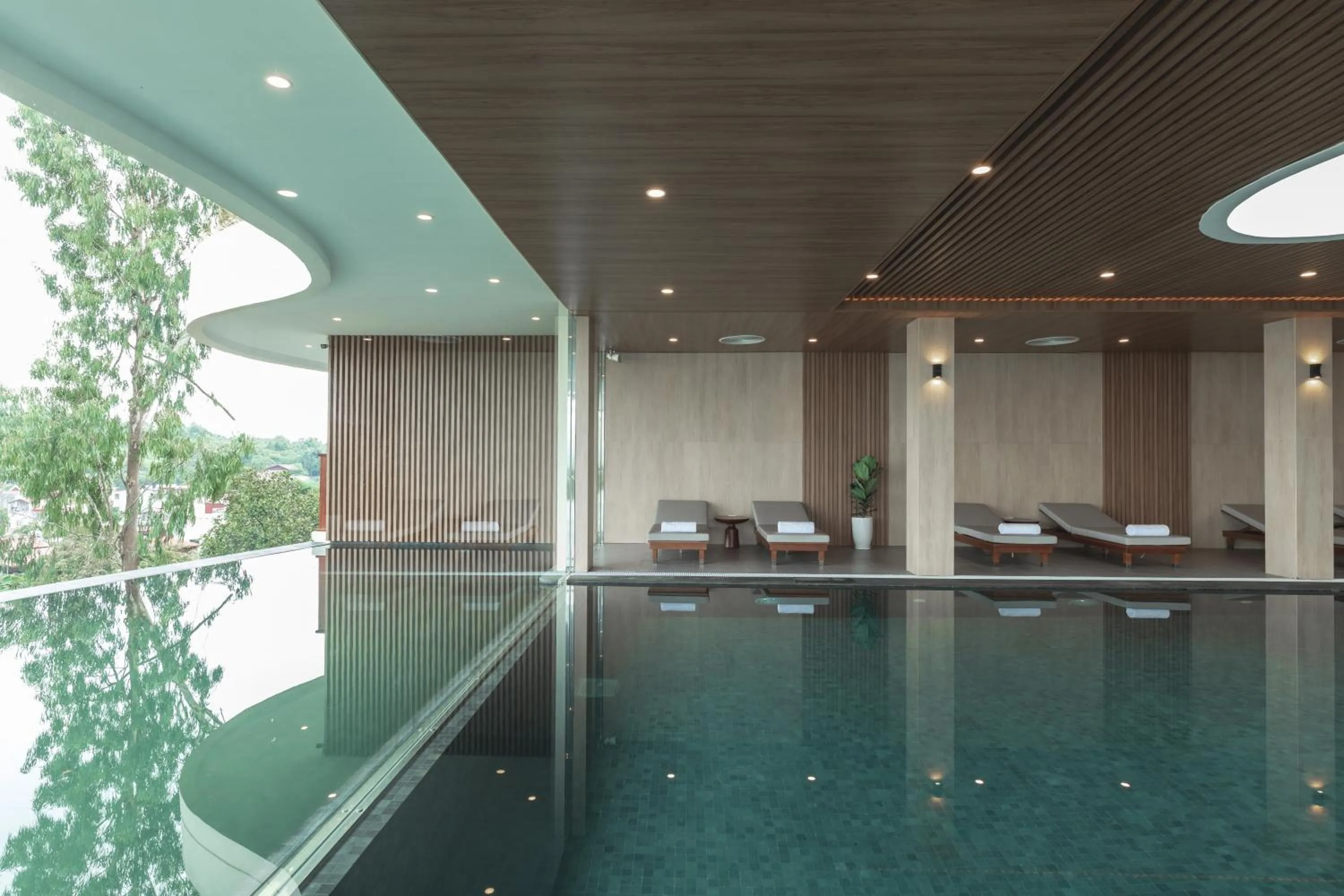 Swimming pool in Senna Wellness Retreat