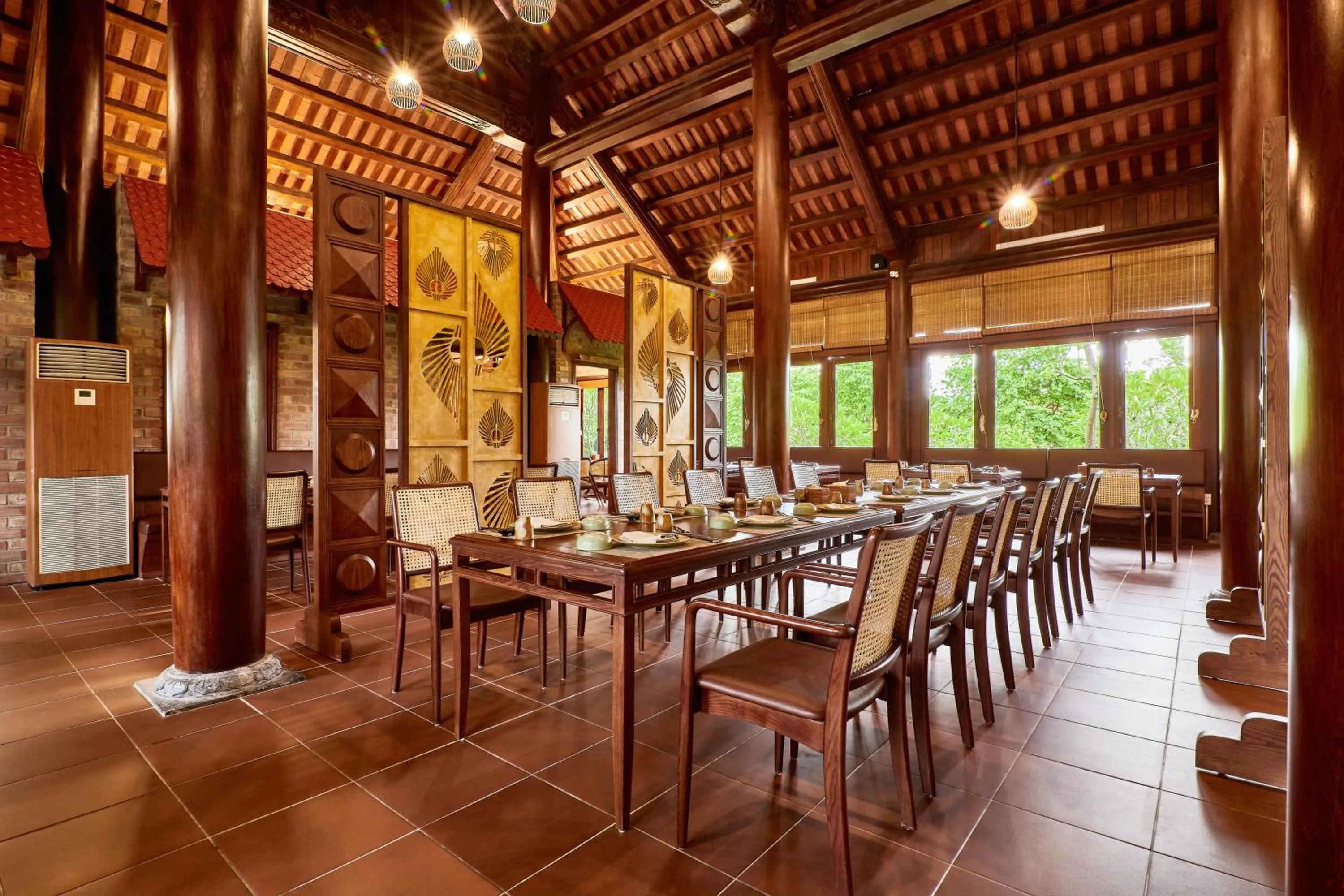 Restaurant/places to eat in Senna Wellness Retreat