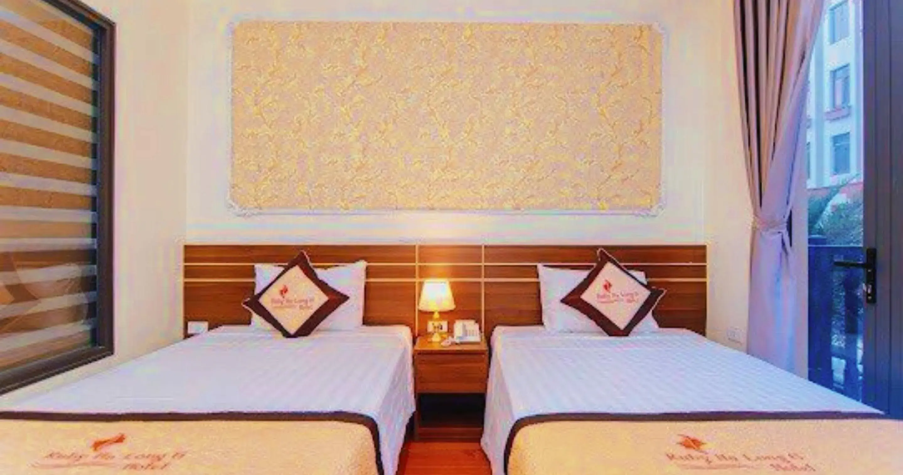 Bed in Ruby Halong 6 Hotel Bed in Ruby Halong 6 Hotel