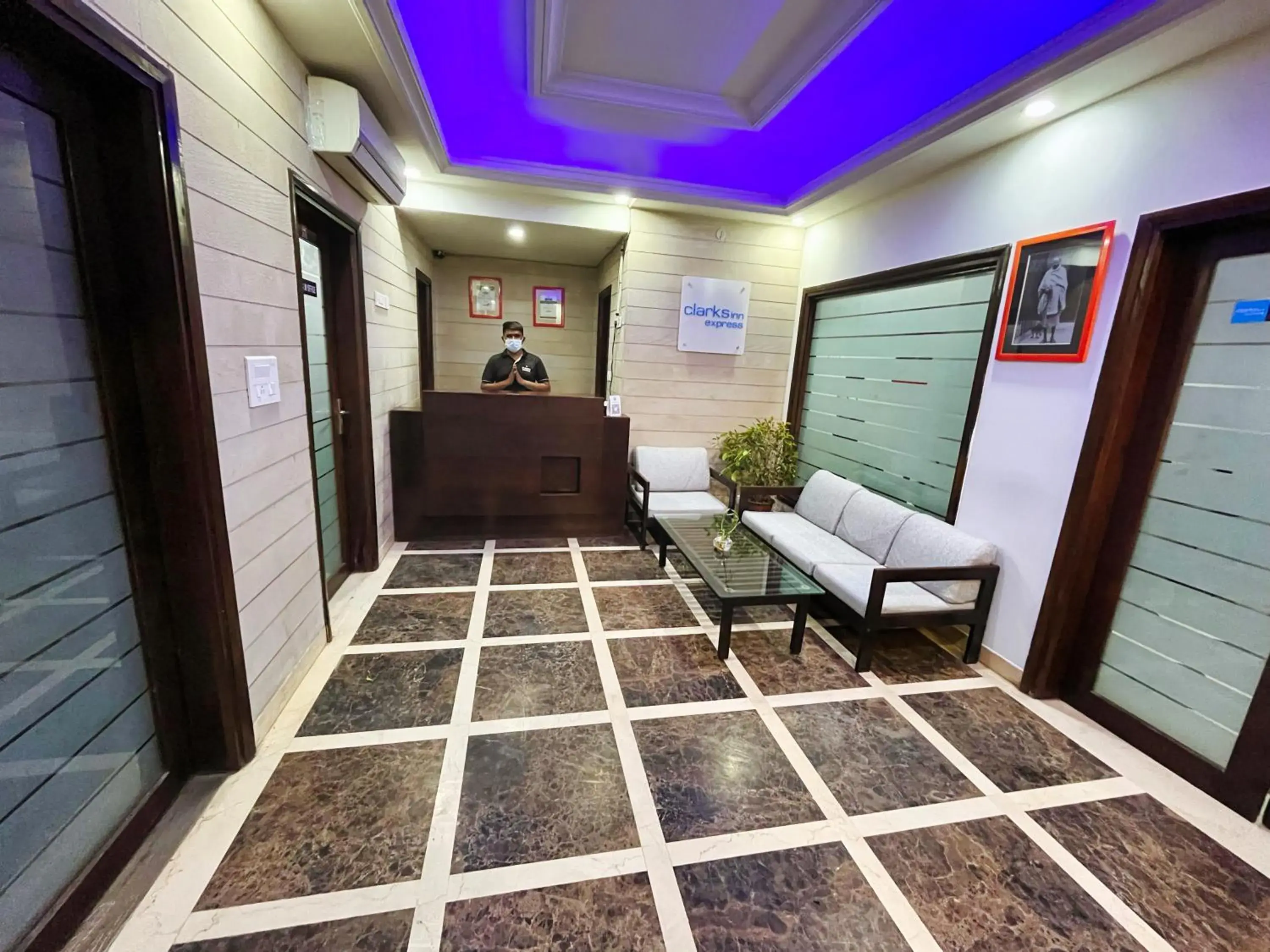 Lobby or reception in The Orion Express Lobby or reception in The Orion Express