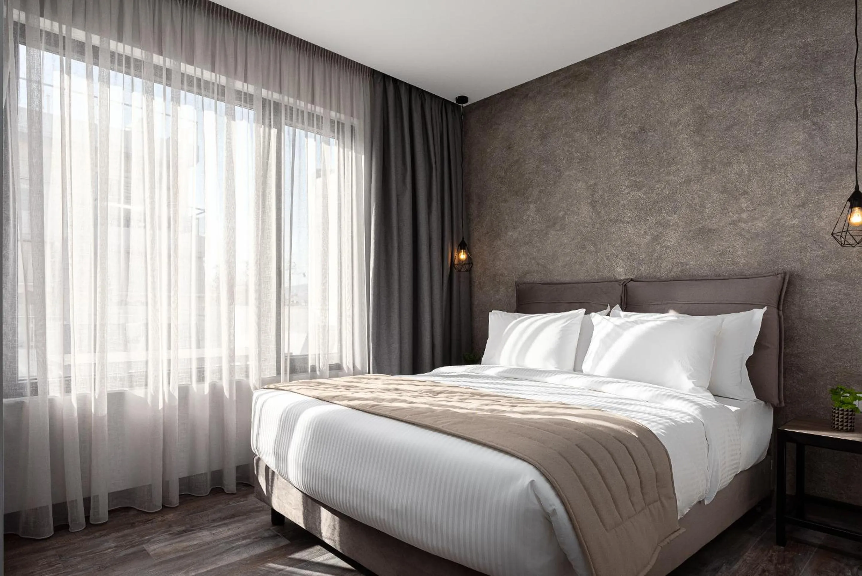 Bed in Athenian Spirit