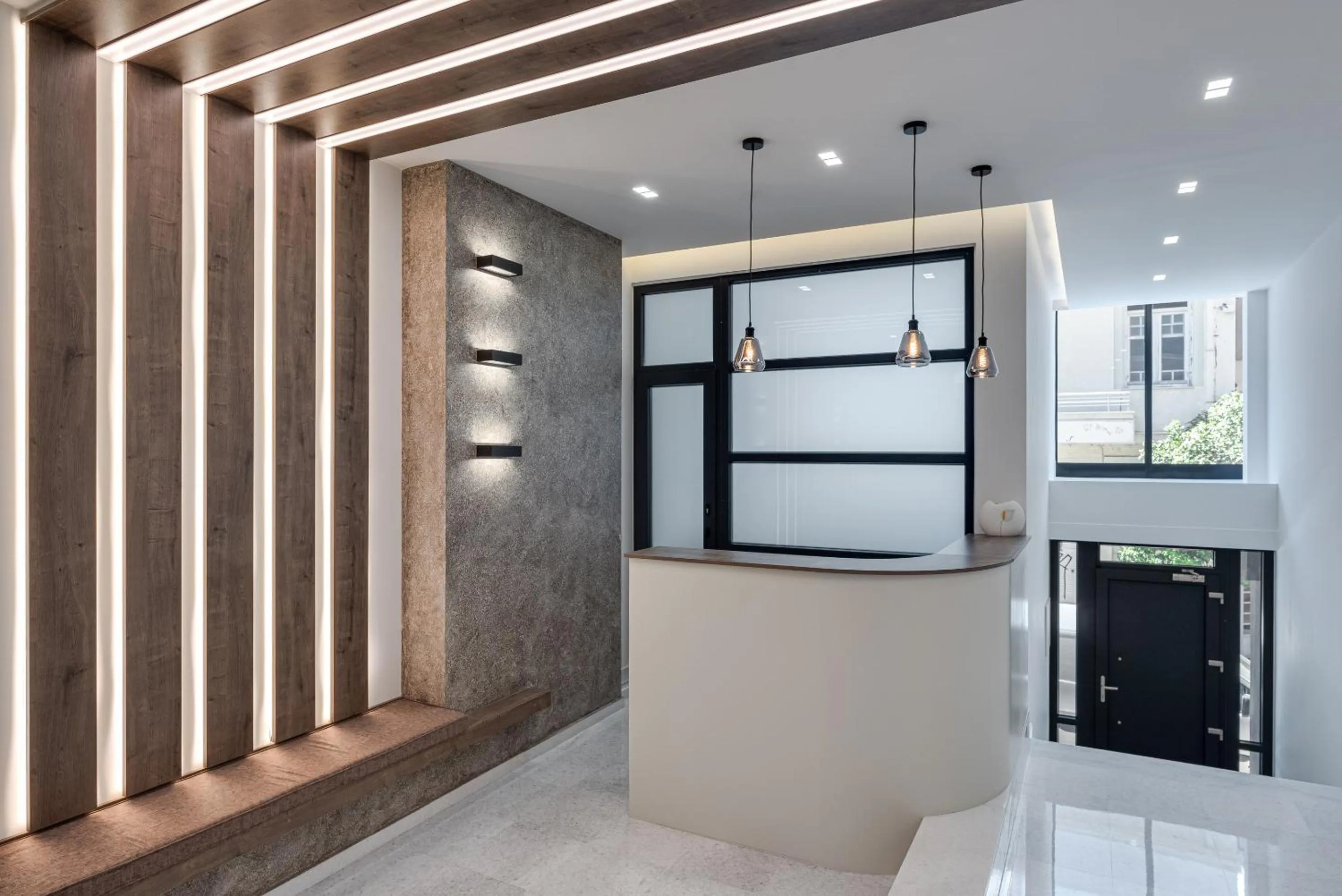 Facade/entrance in Athenian Spirit