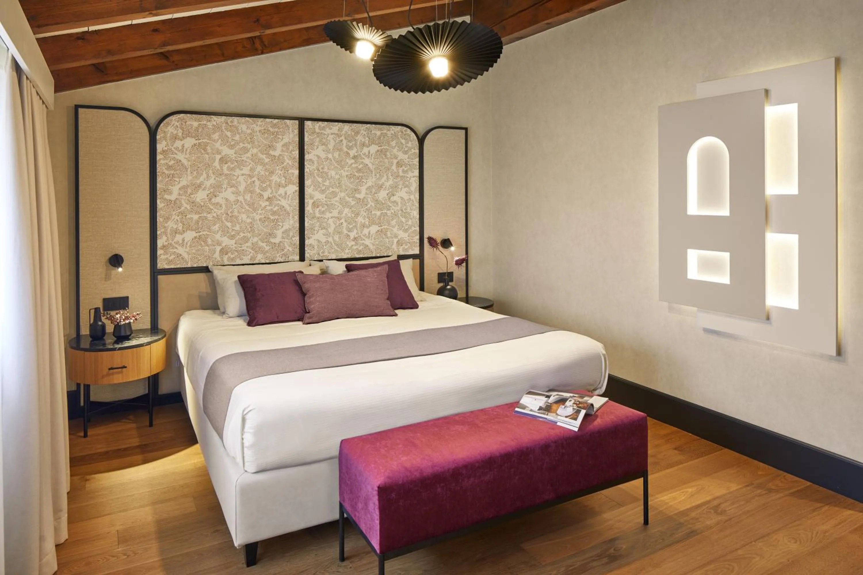 Bedroom, Bed in Villa Quaranta Tommasi Wine Hotel & SPA