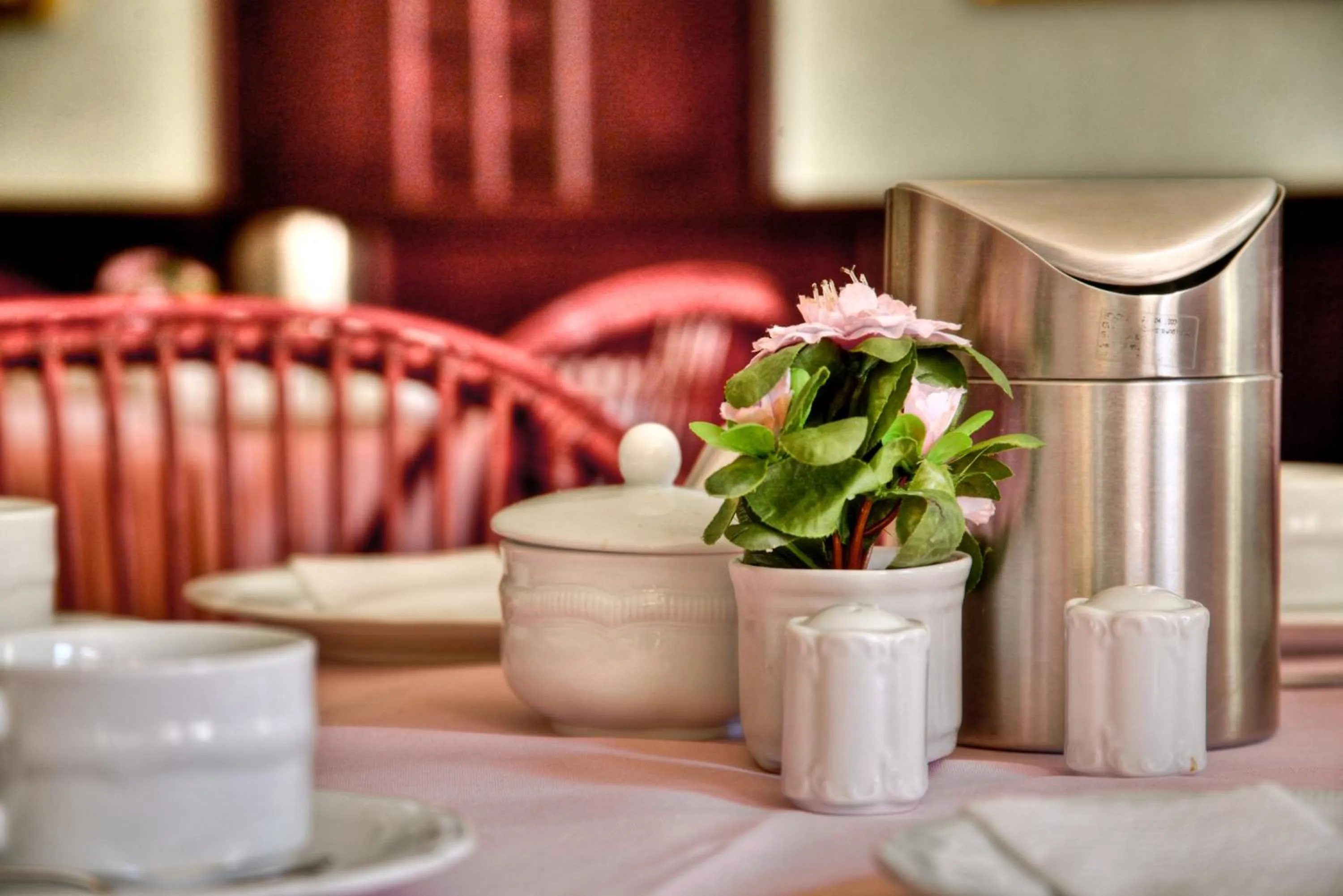 Restaurant/places to eat in Hotel am Markt Altentreptow