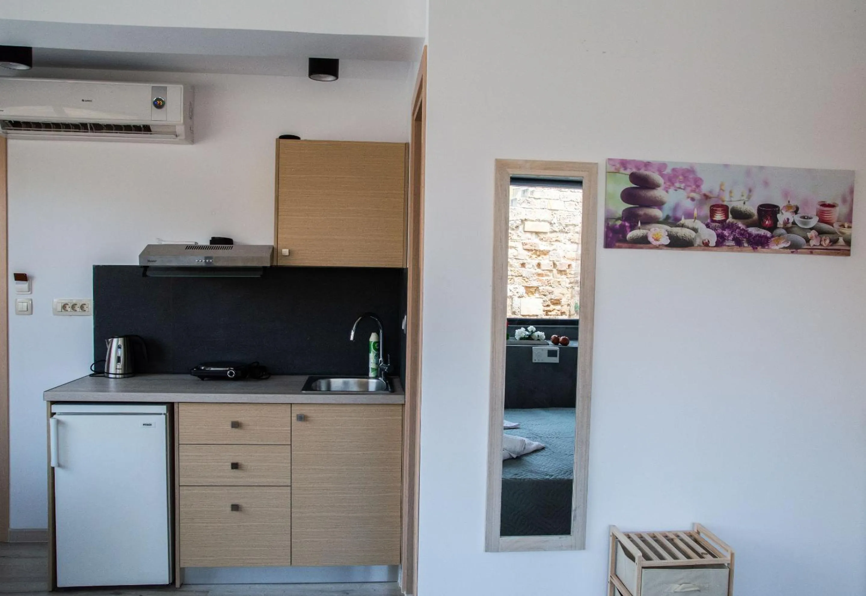 Kastren Rooms