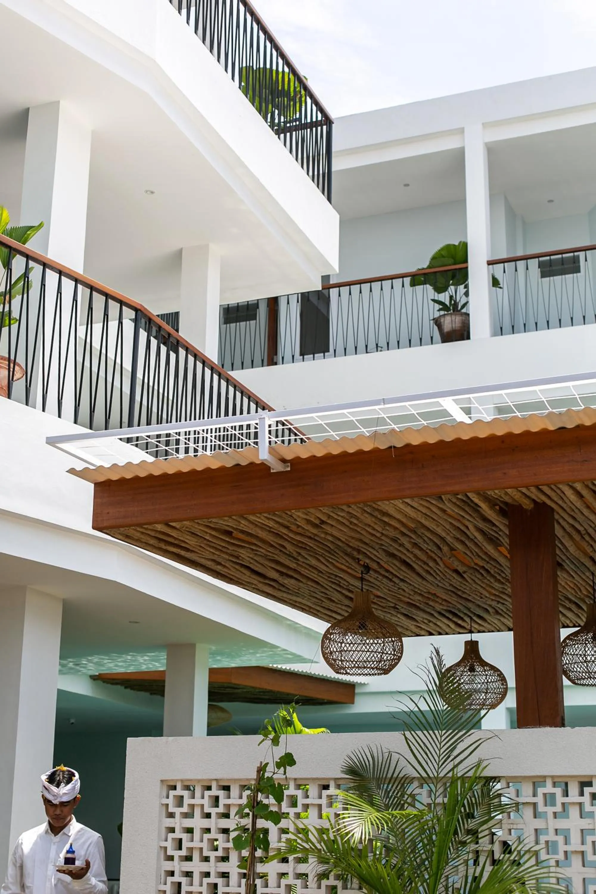 Property building in Coco & Pineapple Pants Hostel