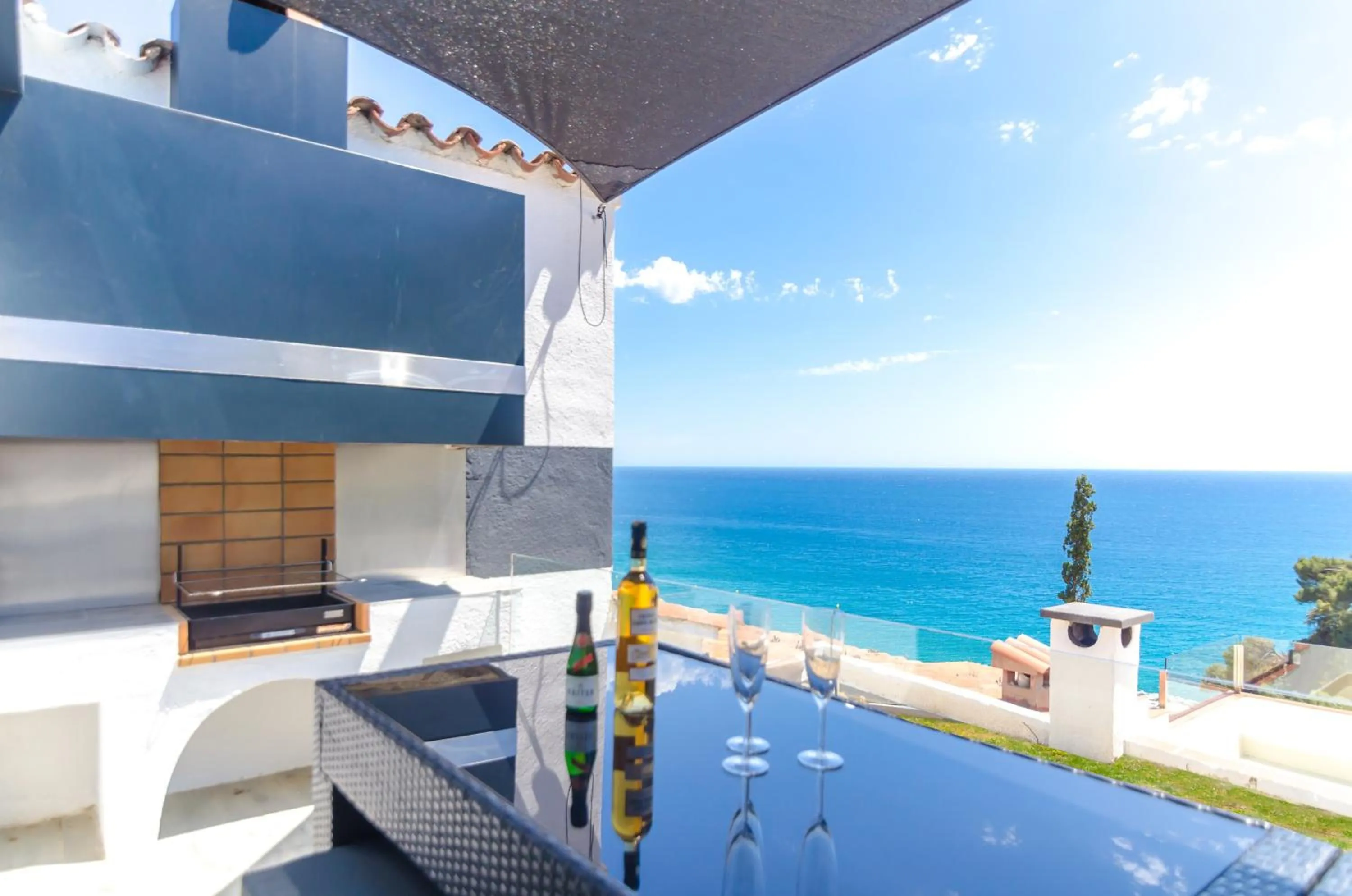 Property building in Seaside villa in Lloret de Mar with garden and pool view