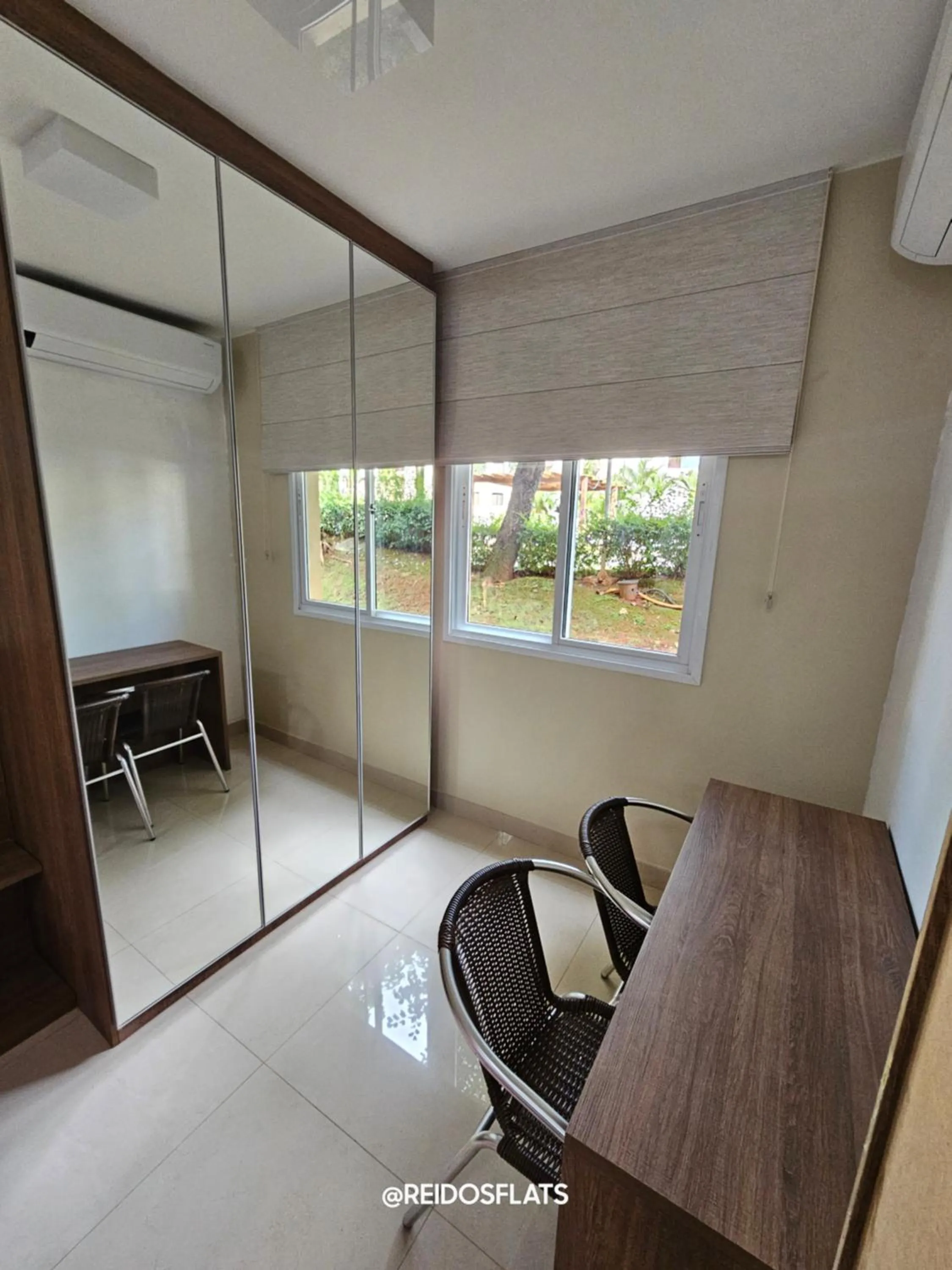 Seating area in The Sun Resort By Rei dos Flats