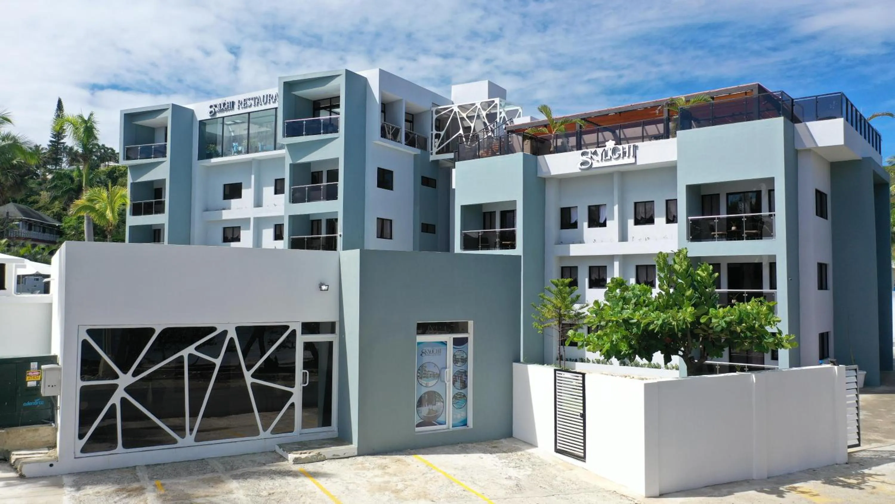 Skylight Suites Hotel