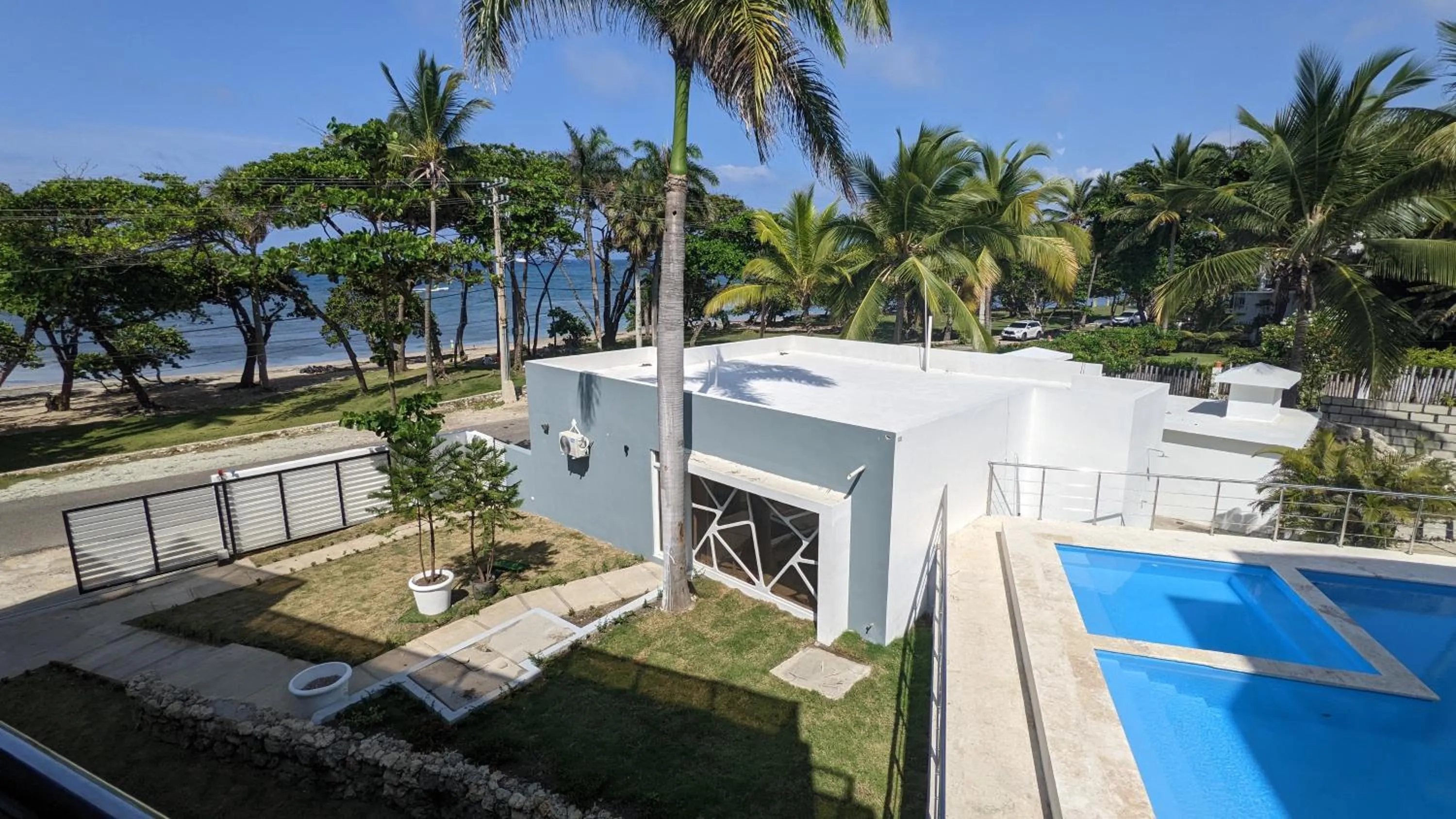 Skylight Suites Hotel