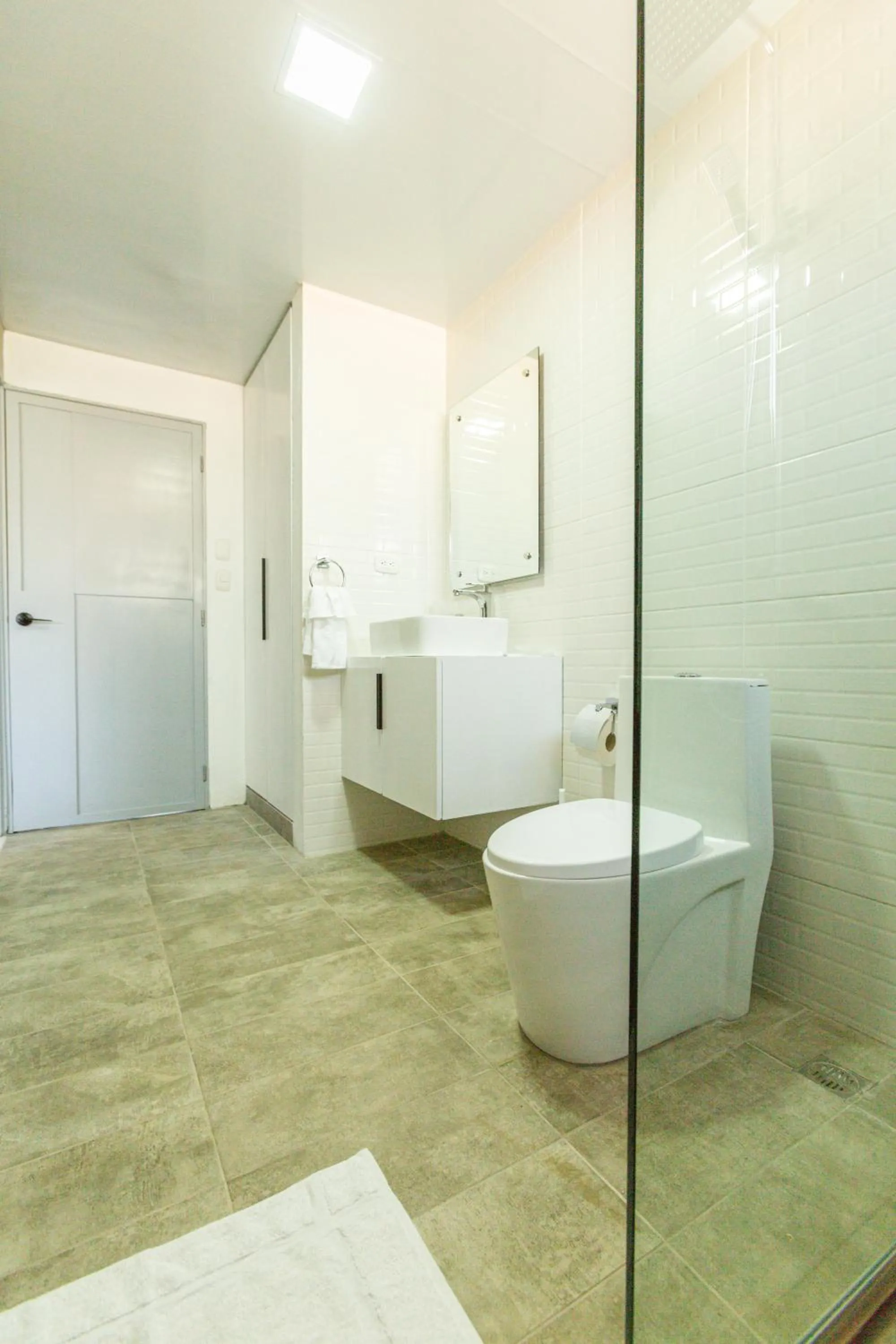 Toilet in Skylight Suites Hotel