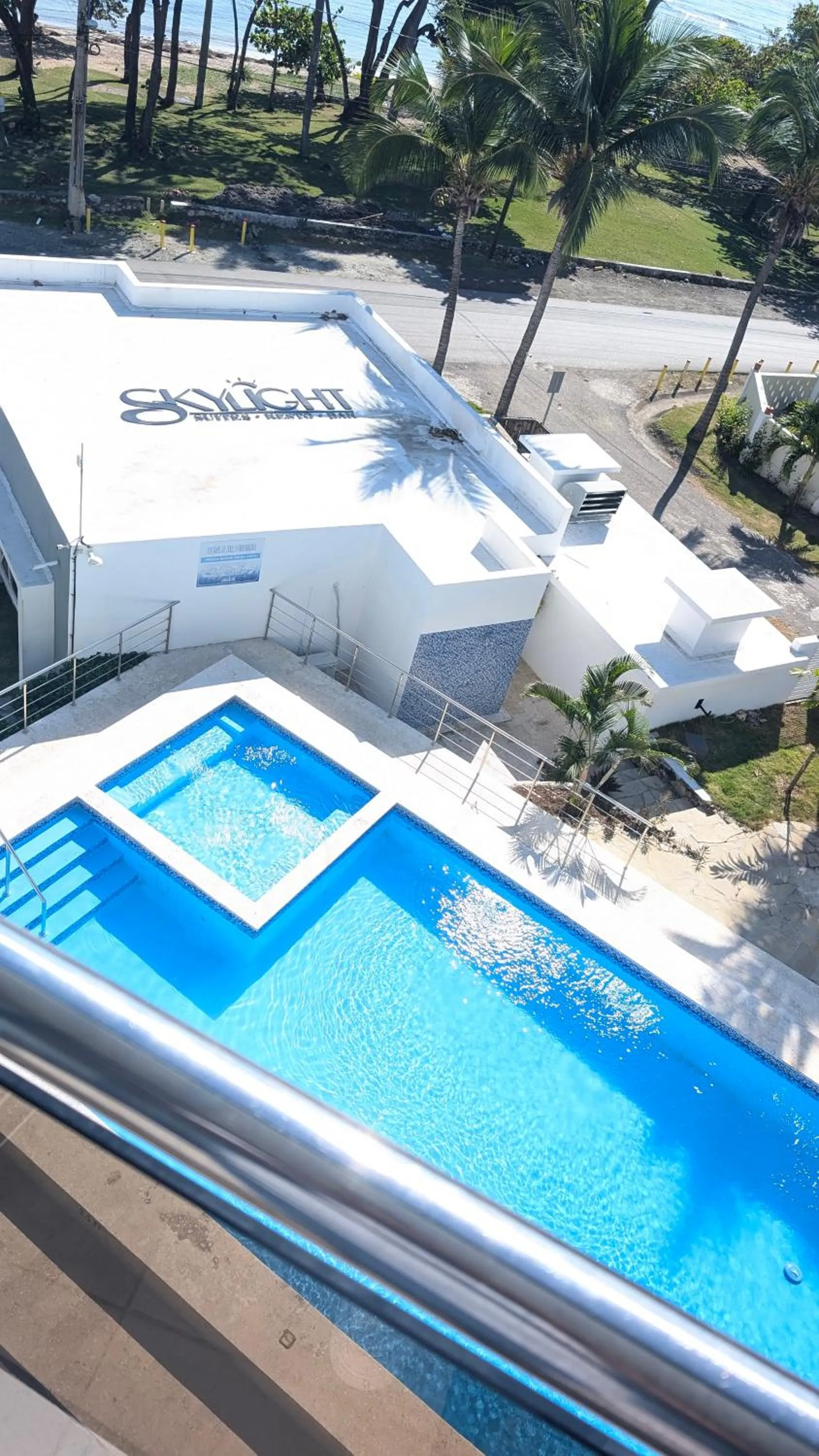 Skylight Suites Hotel