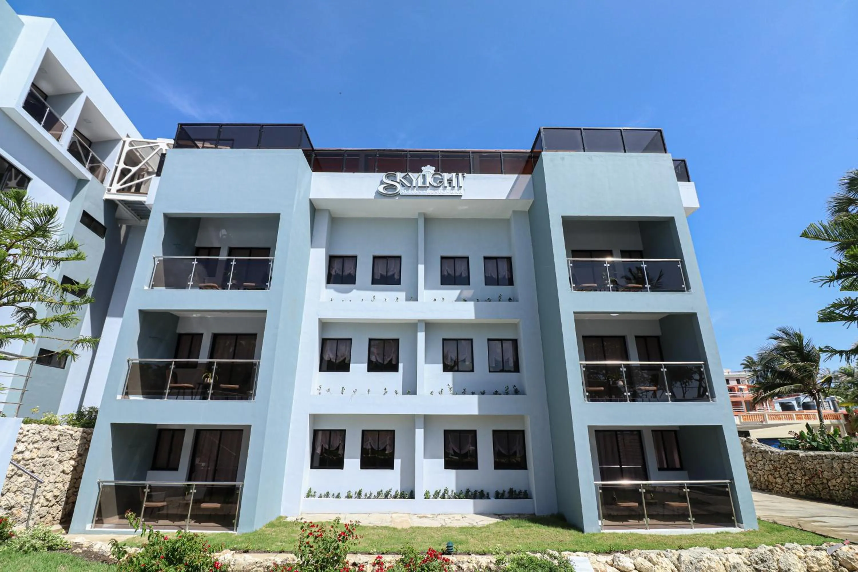 Skylight Suites Hotel