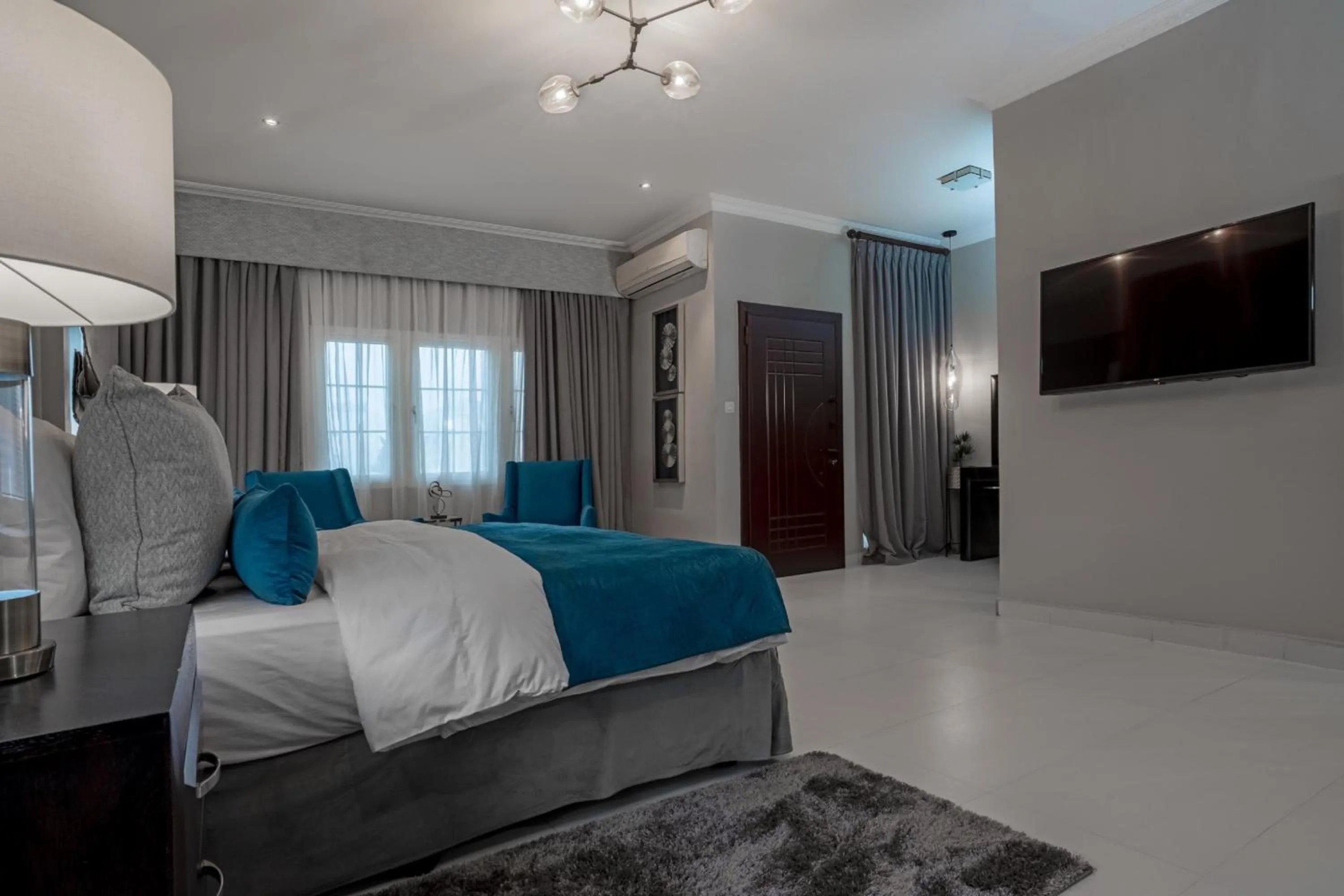 Photo of the whole room, Bed in Alvanti Residences