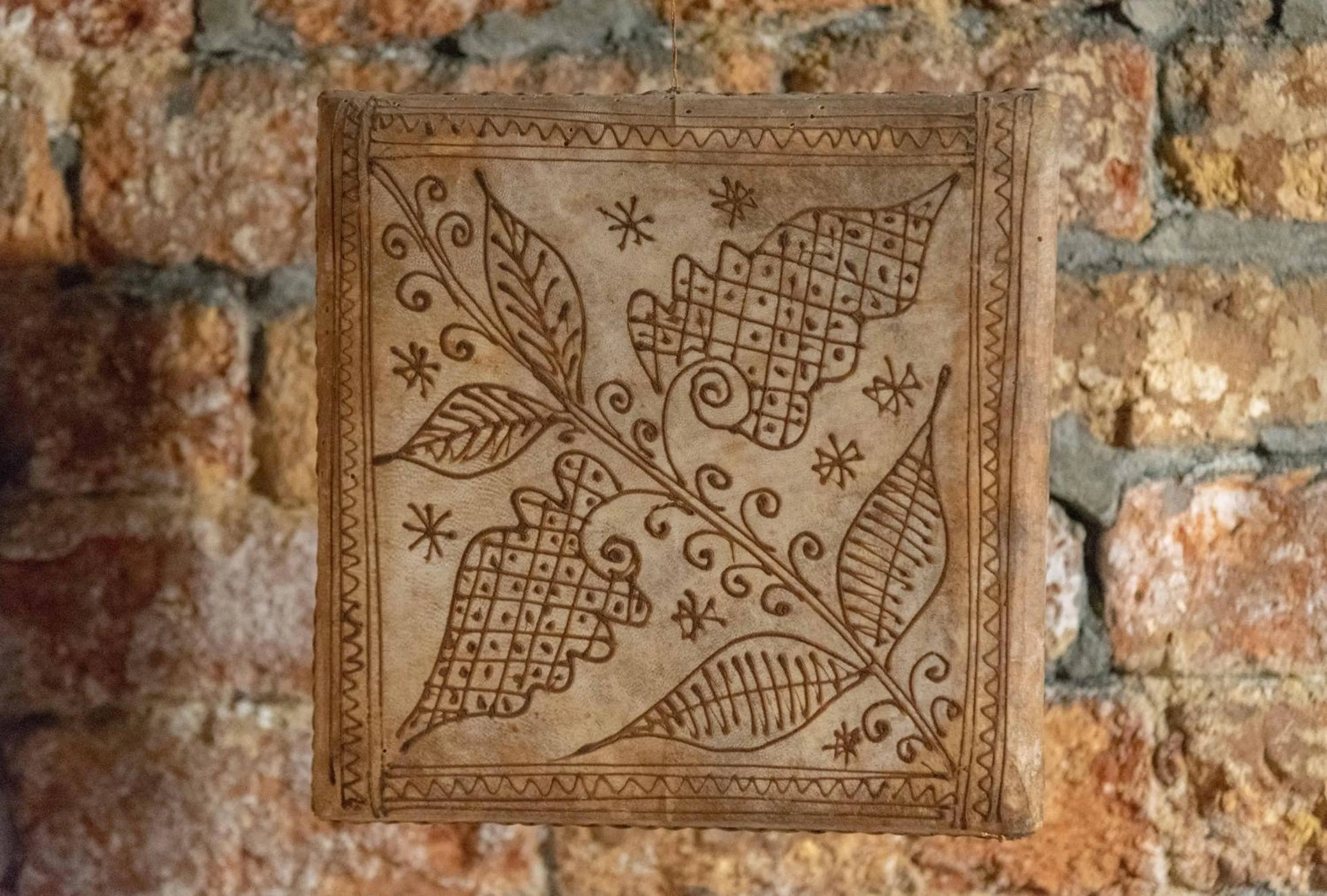 Decorative detail in Ca' Rielo