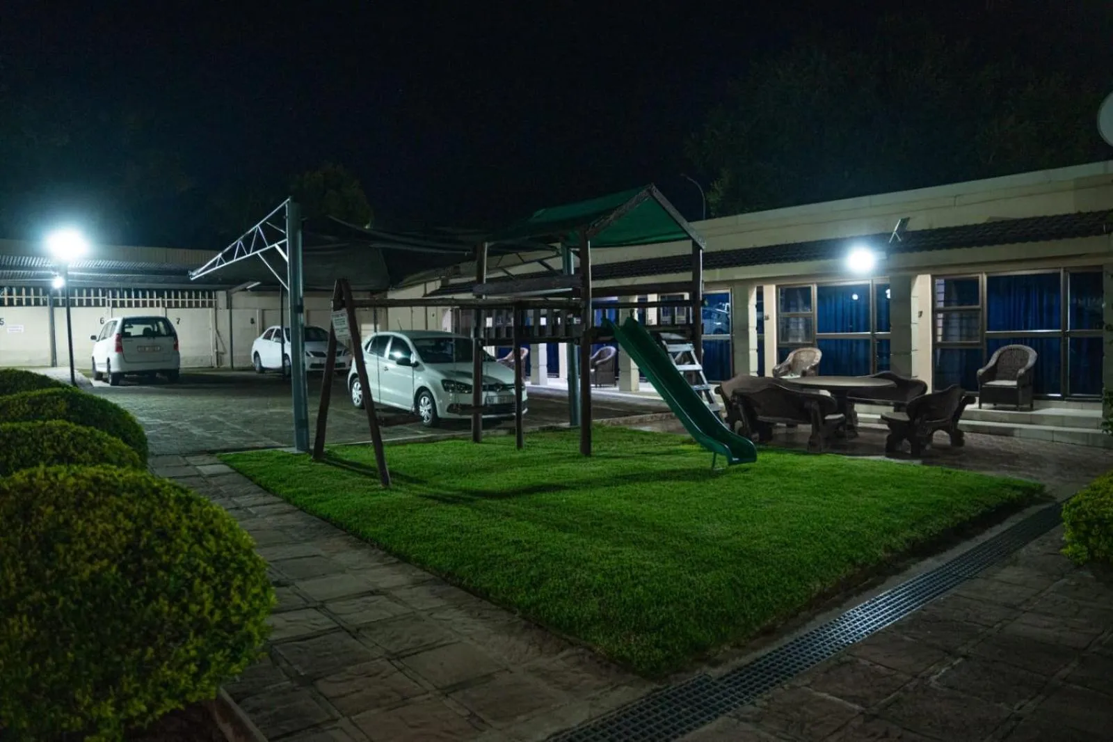 196 On Victoria Bed & Breakfast