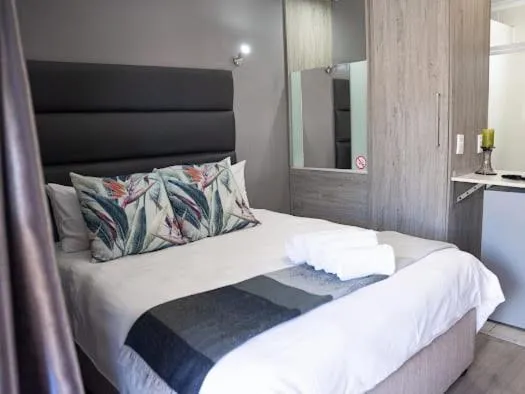 Bed in 196 On Victoria Bed & Breakfast