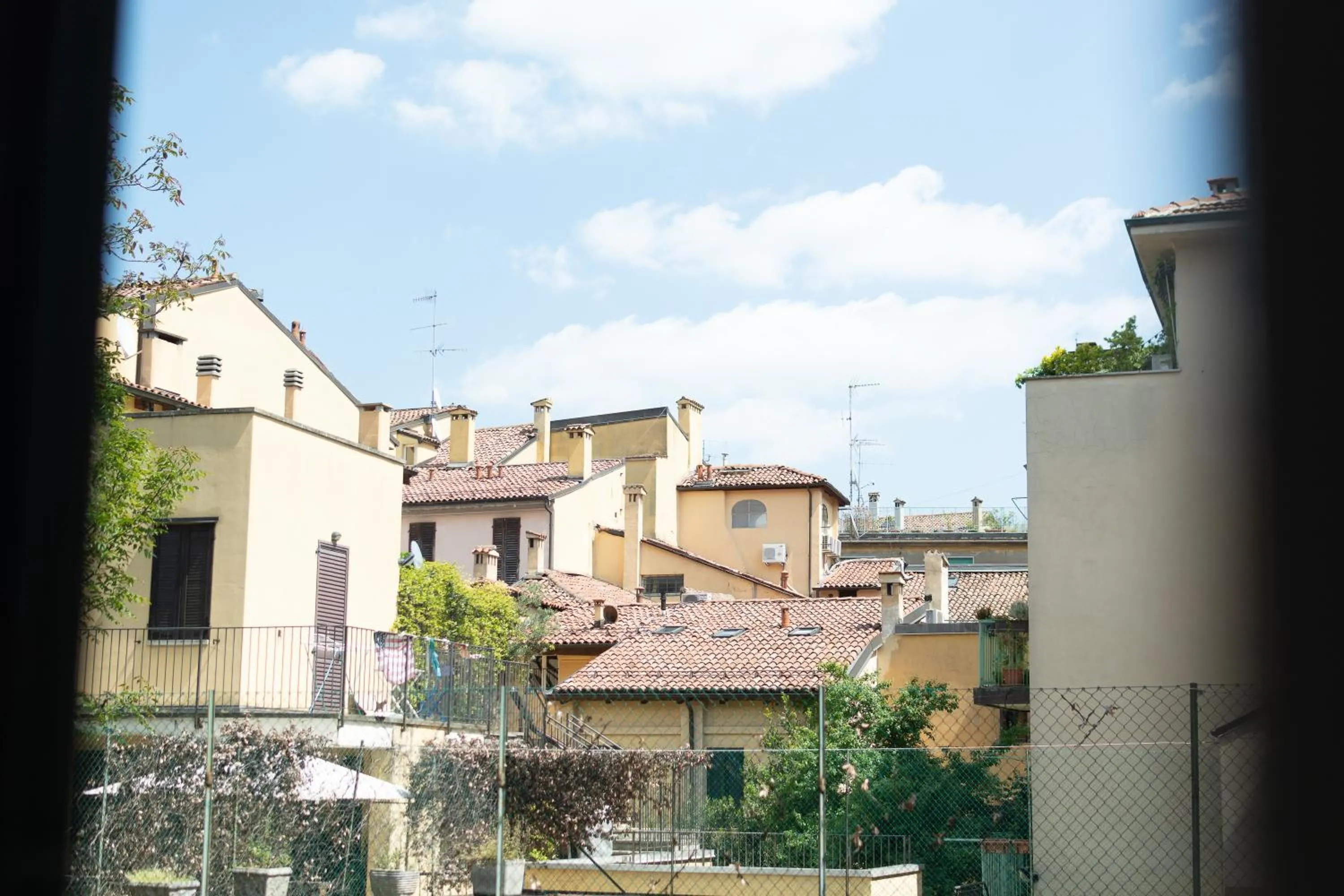 Neighbourhood in HouSmart San Carlo 17