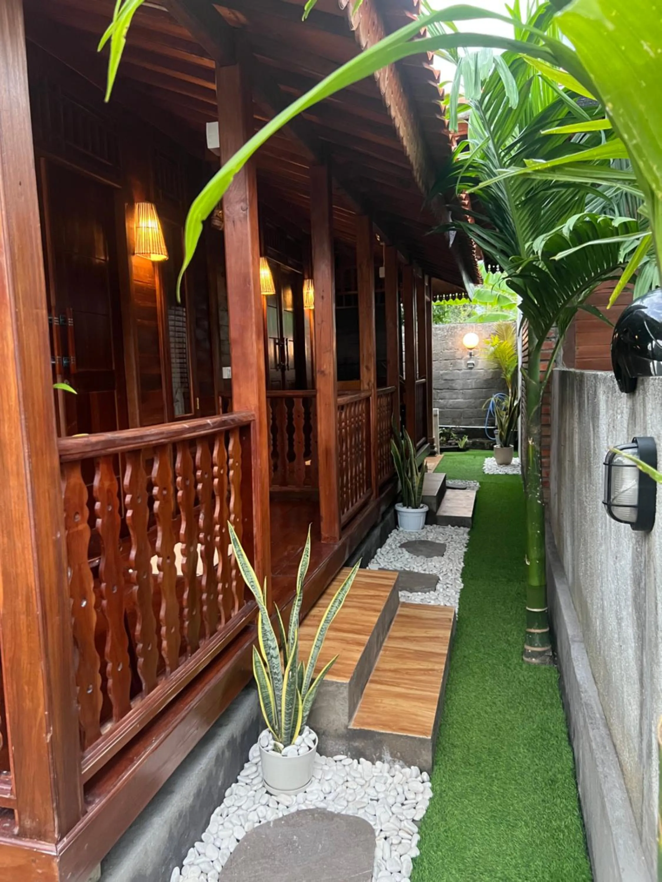 ADIKARA TROPICAL GARDEN