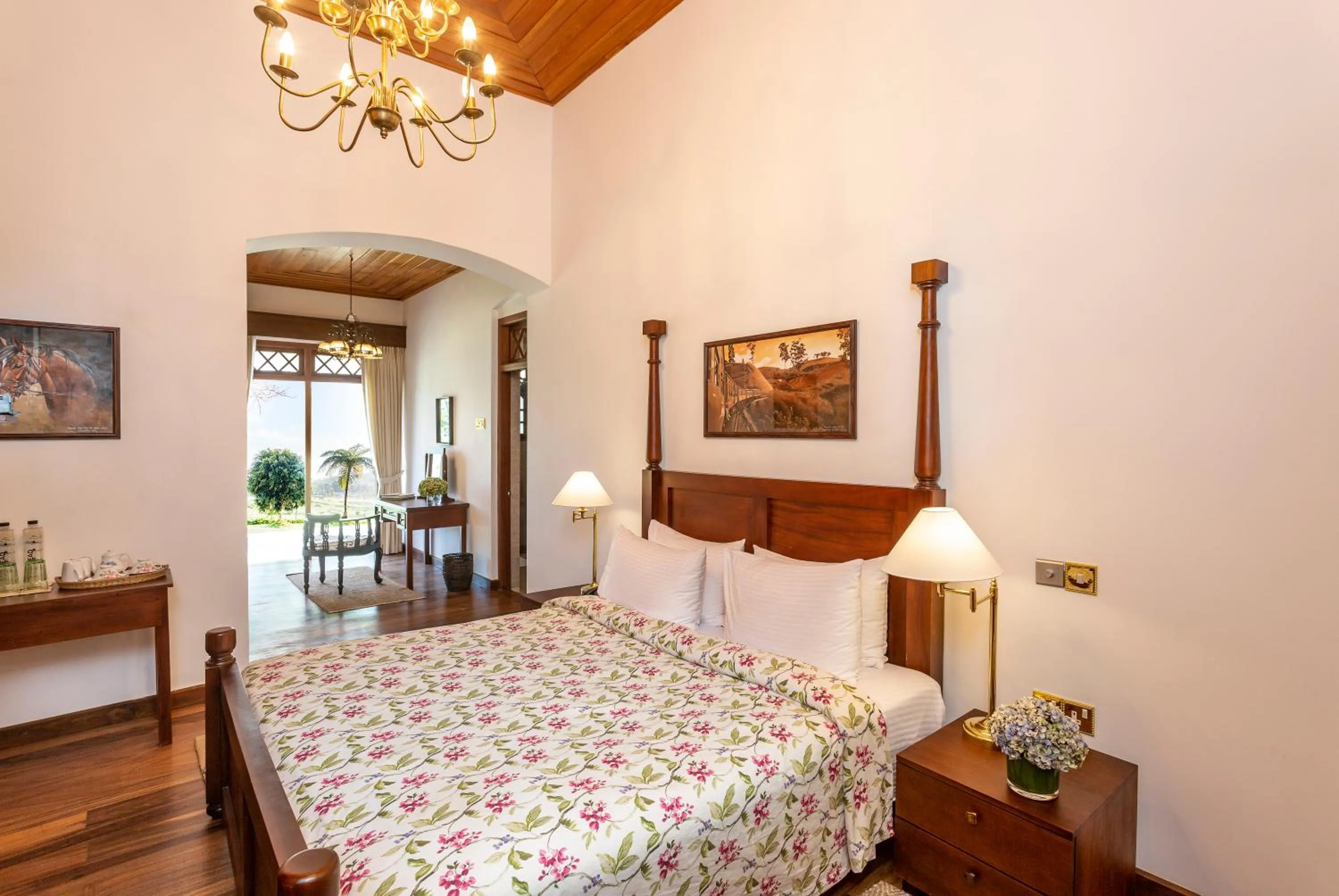 Bed in W15 Lake Gregory