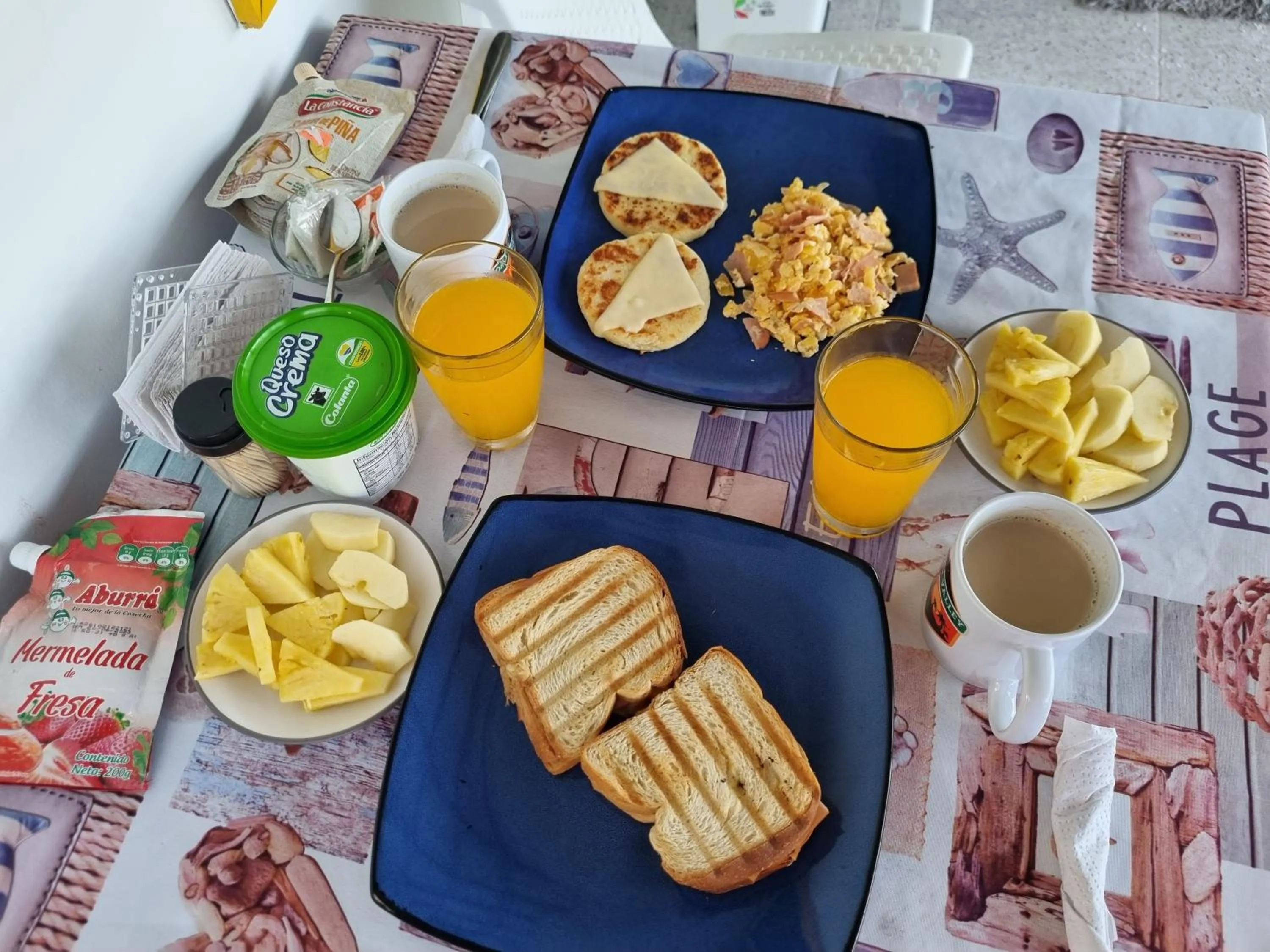 Breakfast in Posada Cedar Valley