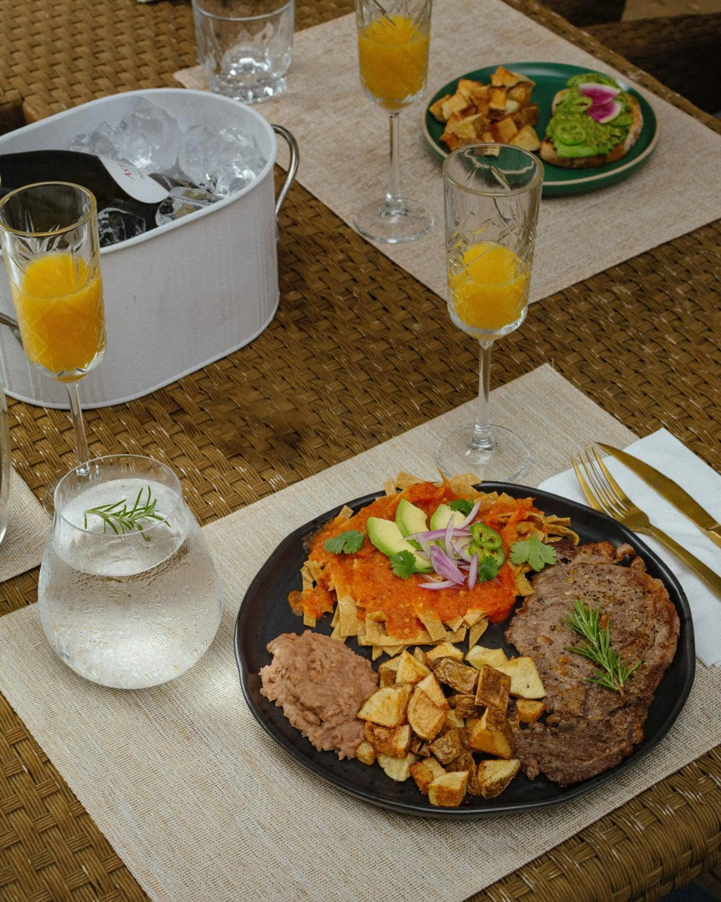 Restaurant/places to eat in Boskenvid Hotel - Romantic Treehouses & Skypool