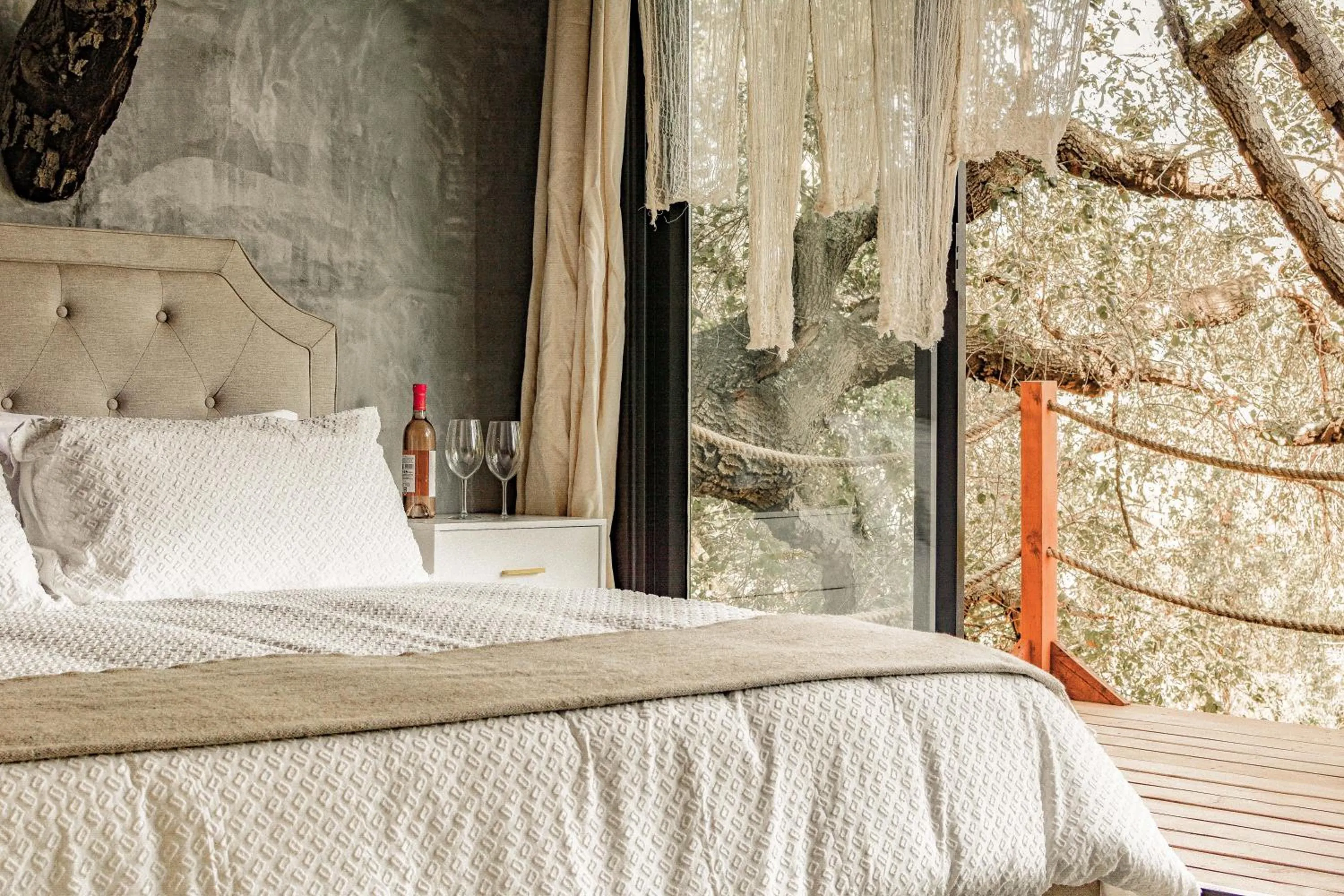 Balcony/Terrace, Bed in Boskenvid Hotel - Romantic Treehouses & Skypool