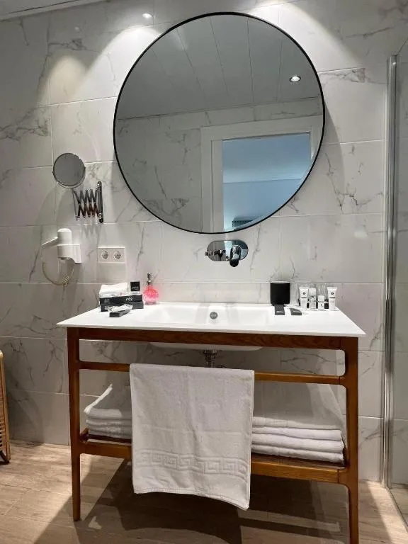 Bathroom in Apartamentos Turísticos La Plaza